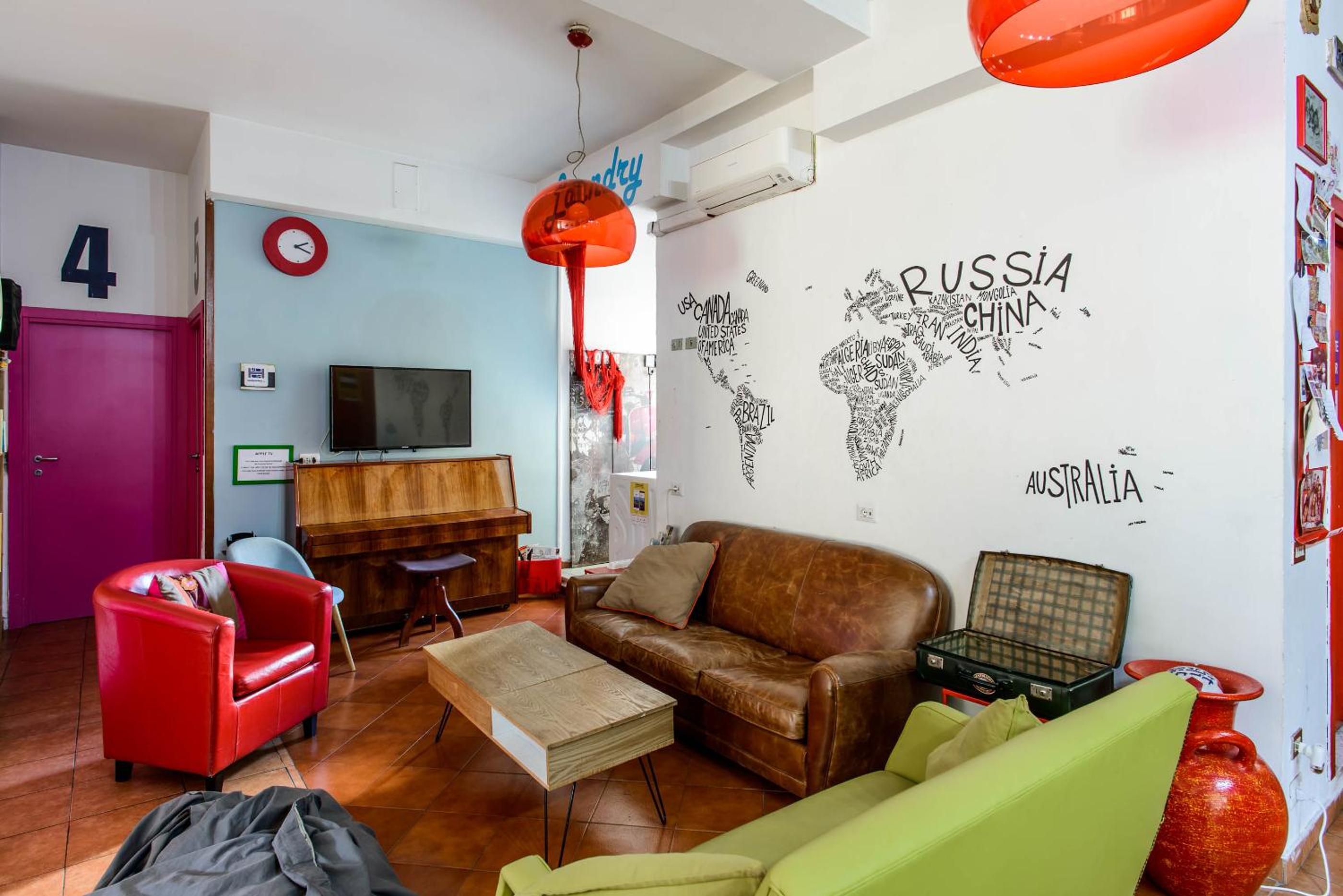 lounge