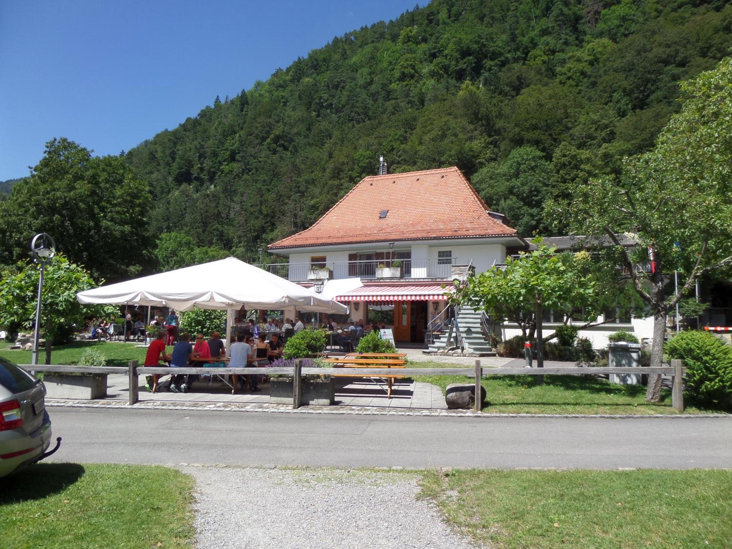 Altogold Swiss Holidays At Manor Farm 5*