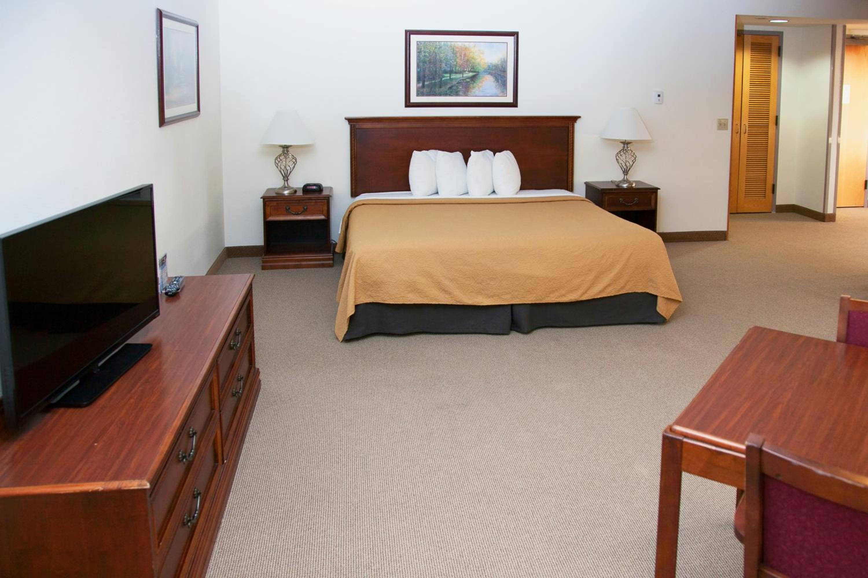 Alex Hotel and Suites Anchorage Airport