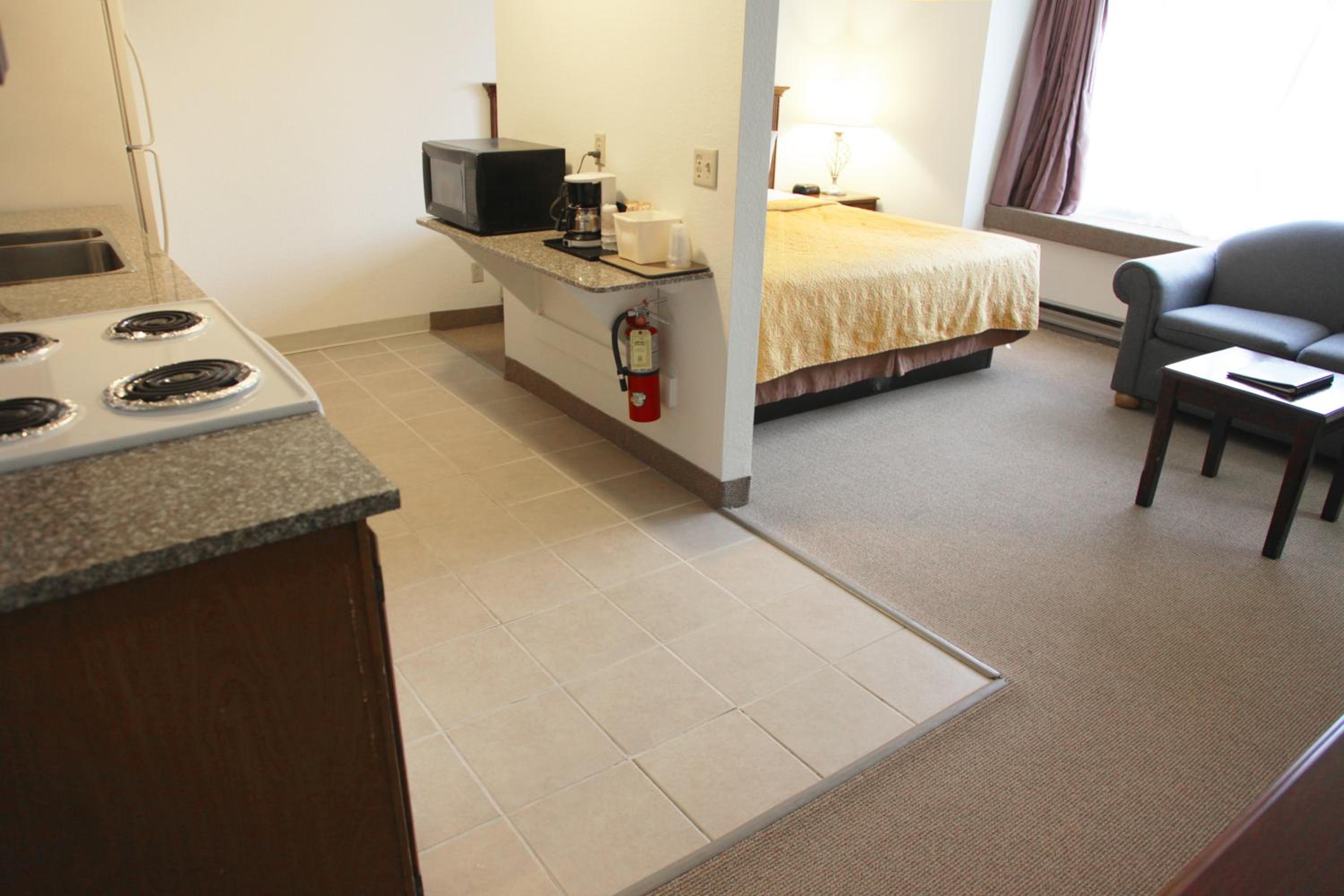 Alex Hotel and Suites Anchorage Airport