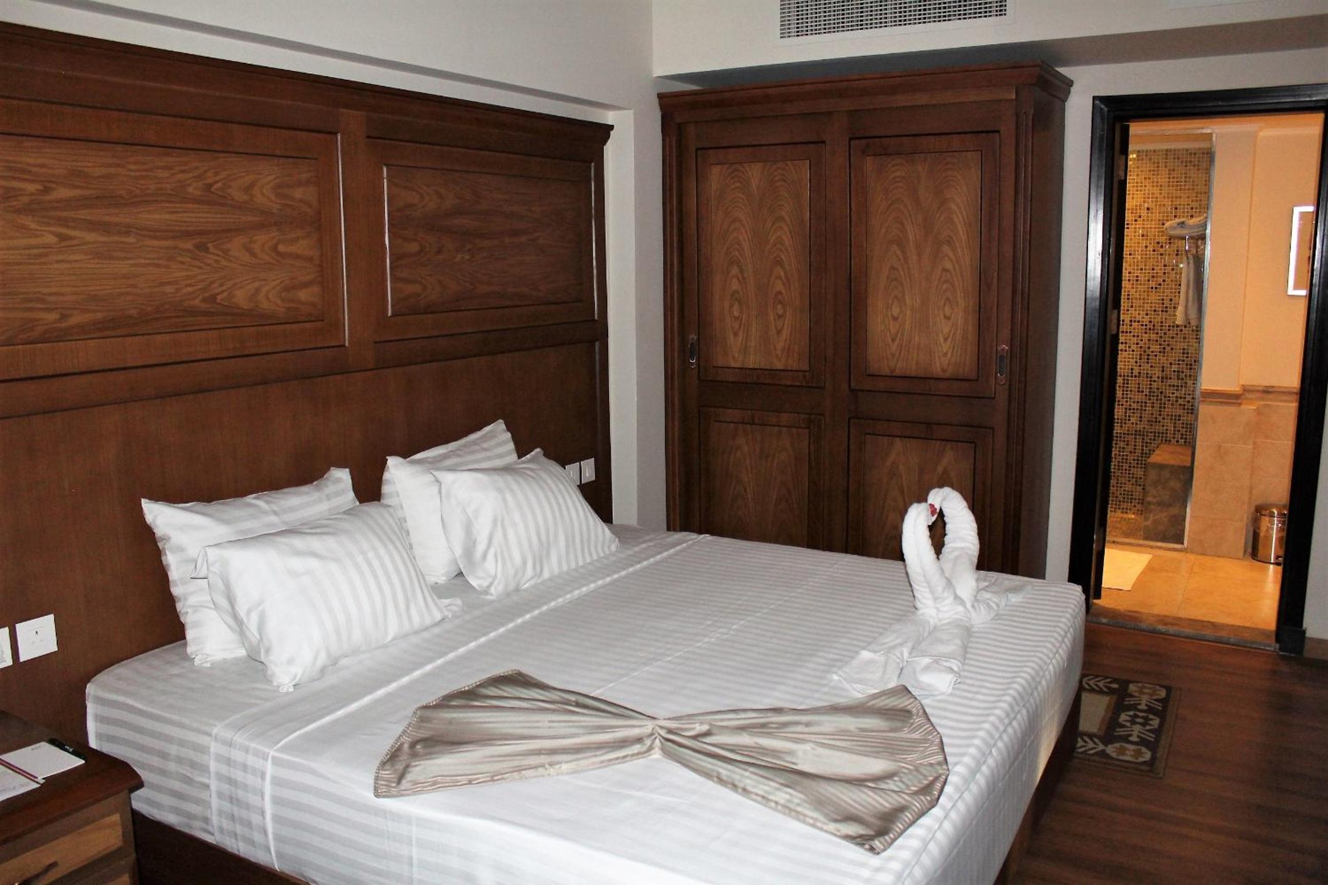 Cleopatra Hotel