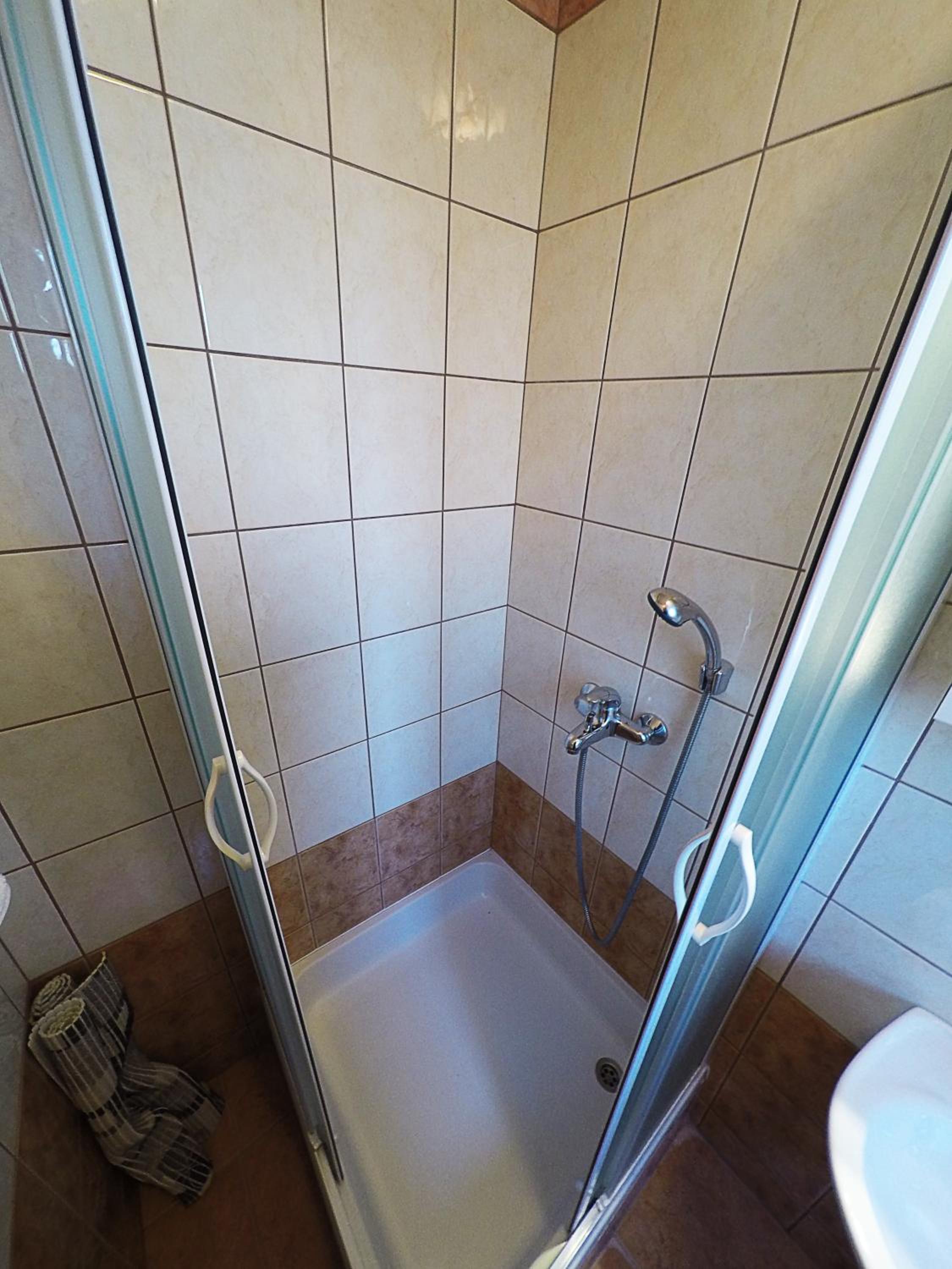 Photo 43