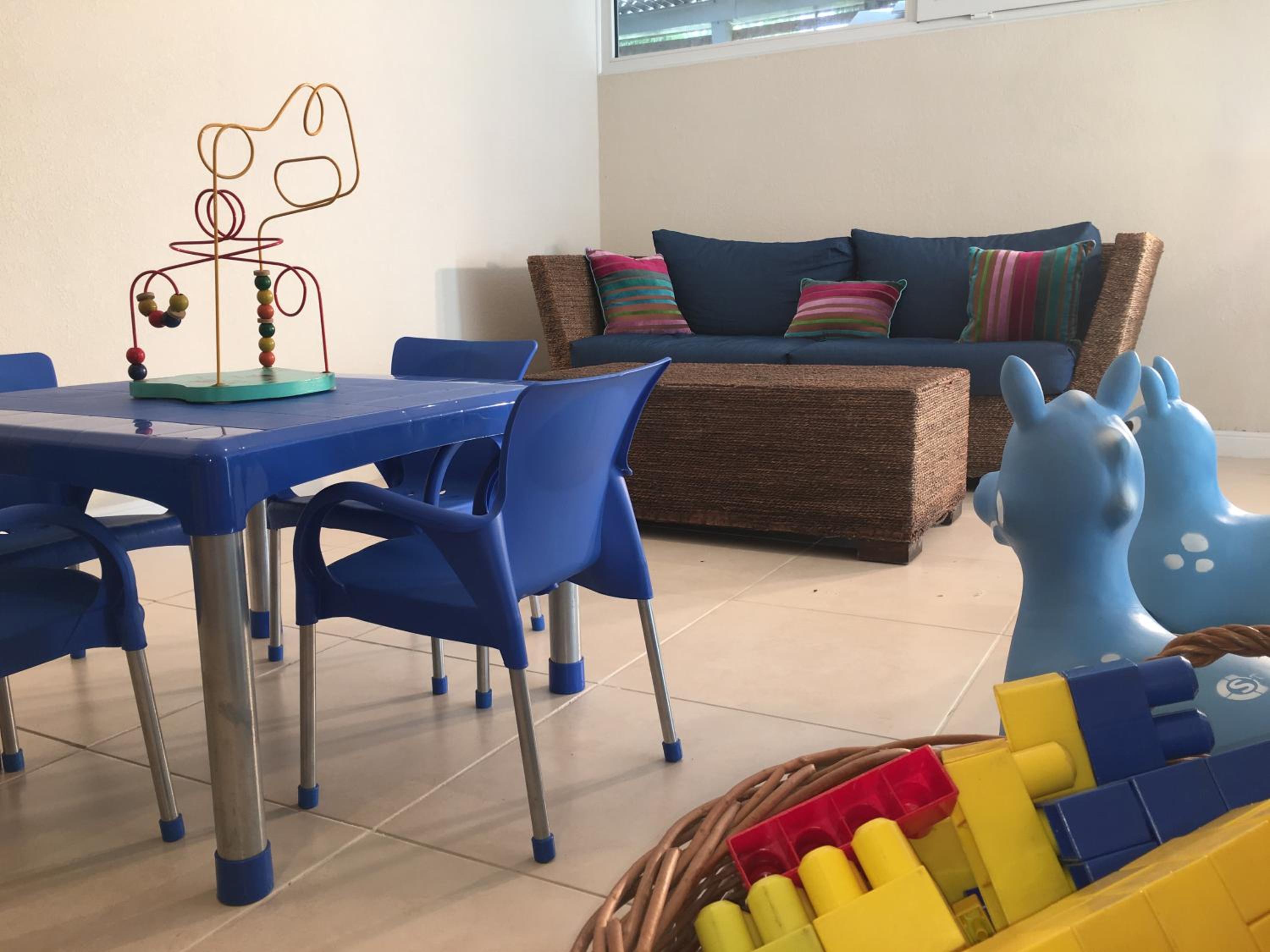 Aqualina Suites