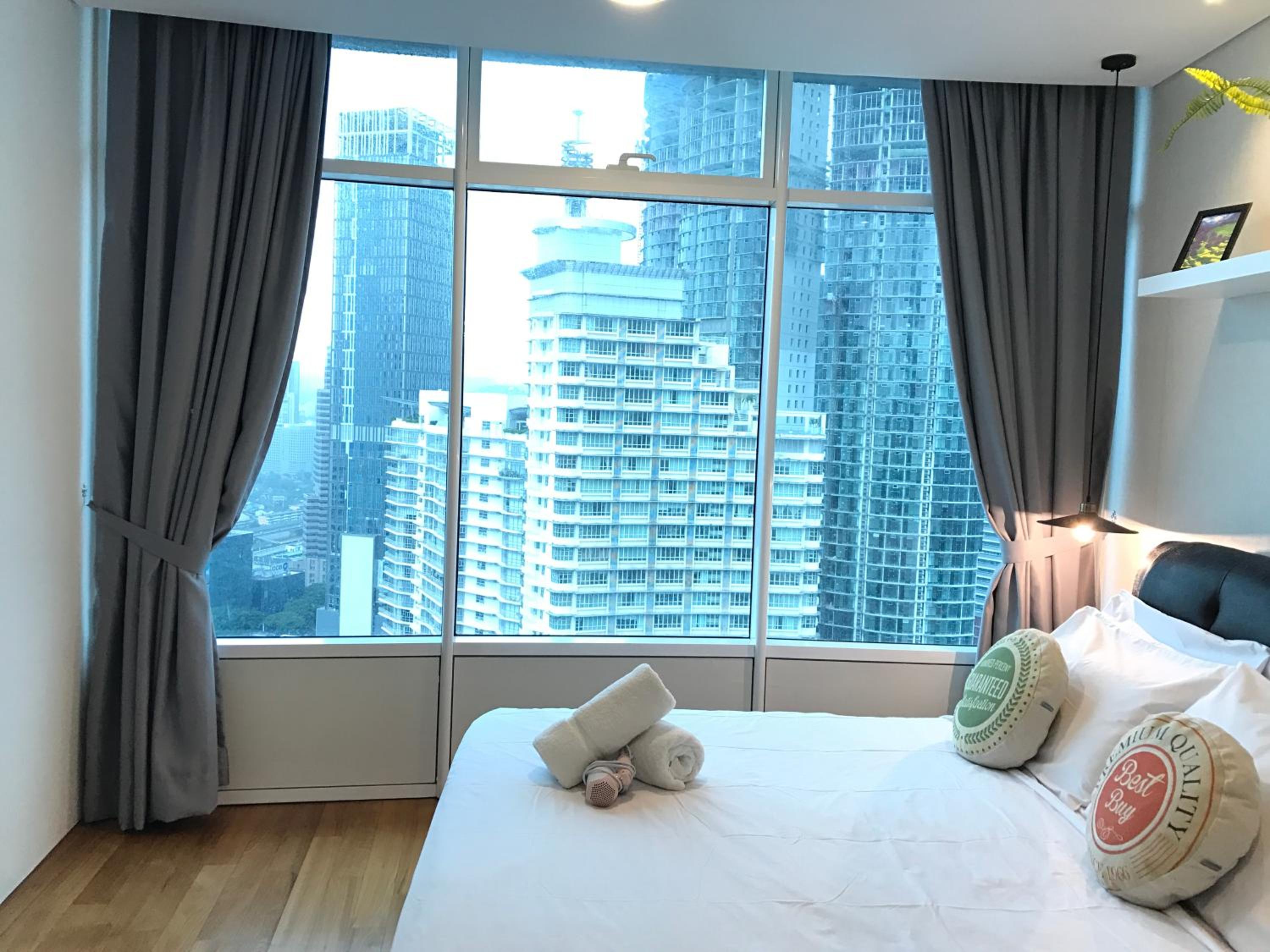 VORTEX SUITES KLCC by PNUT With NETFLIX