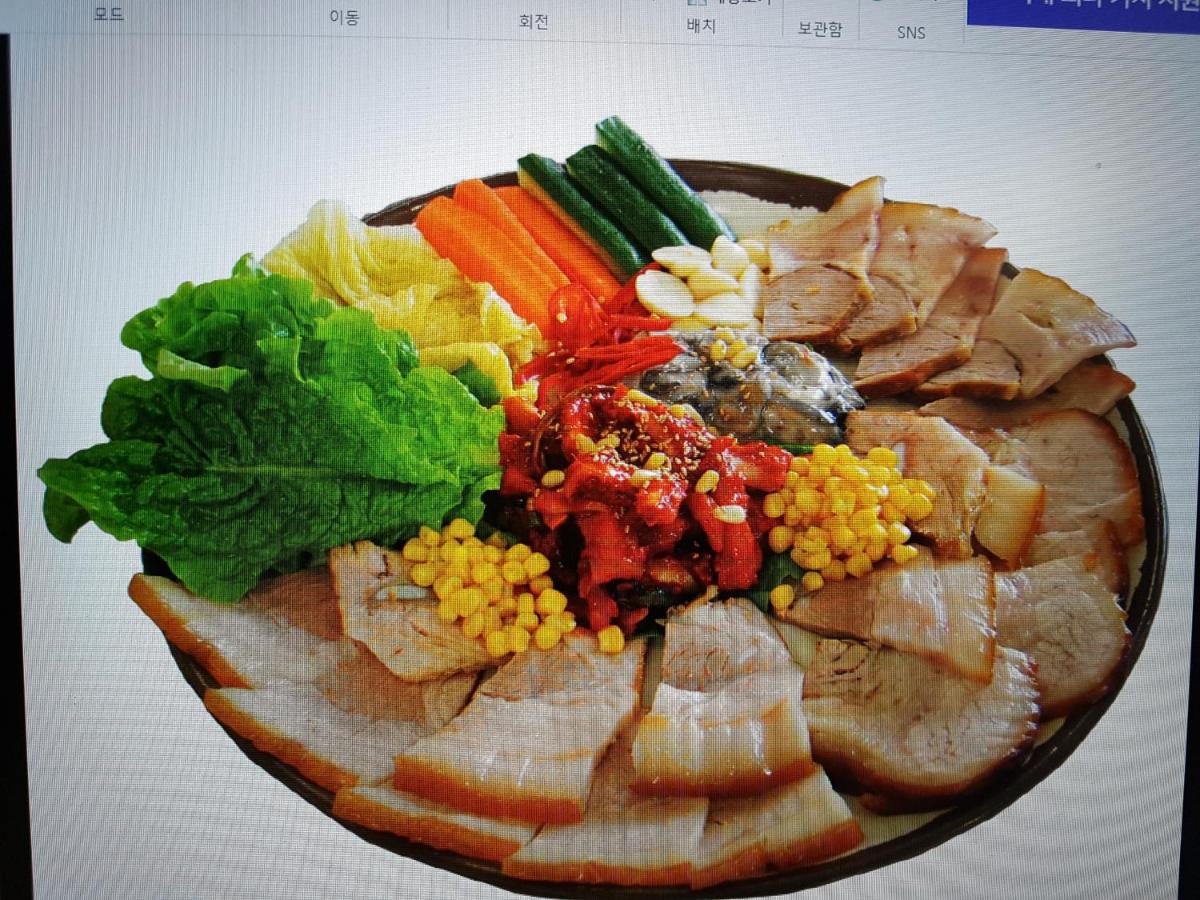 Jeju Feel House