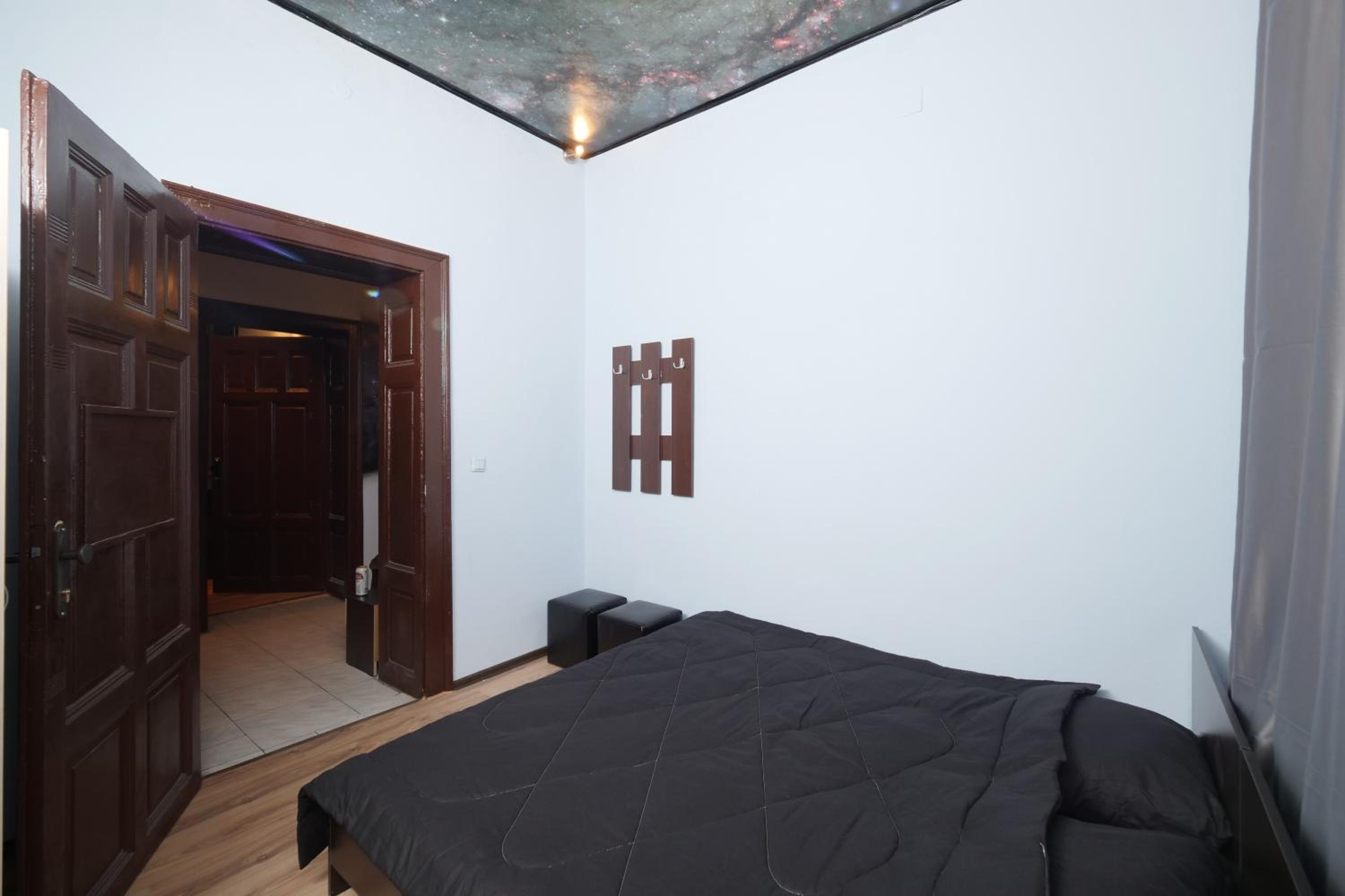 TOP center - very comfortable private room