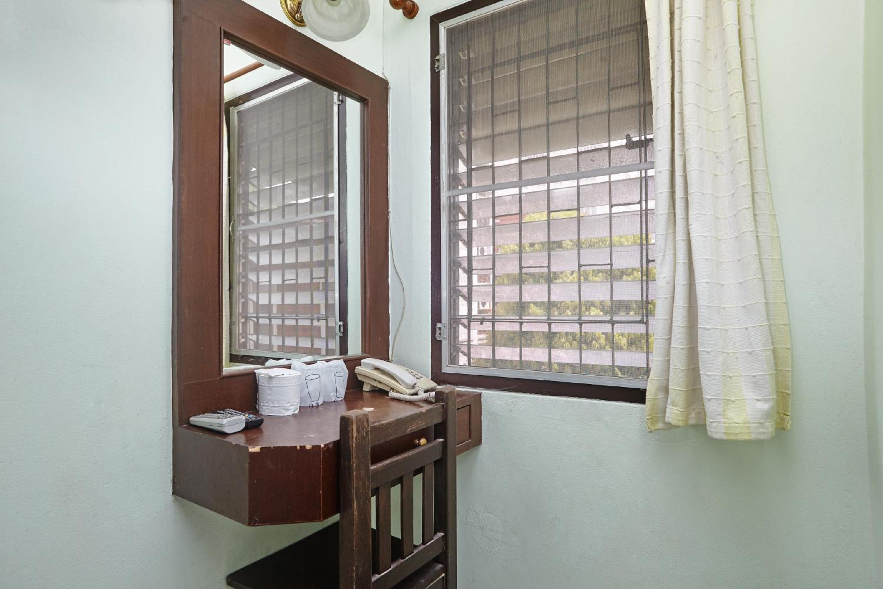 Amarin Inn