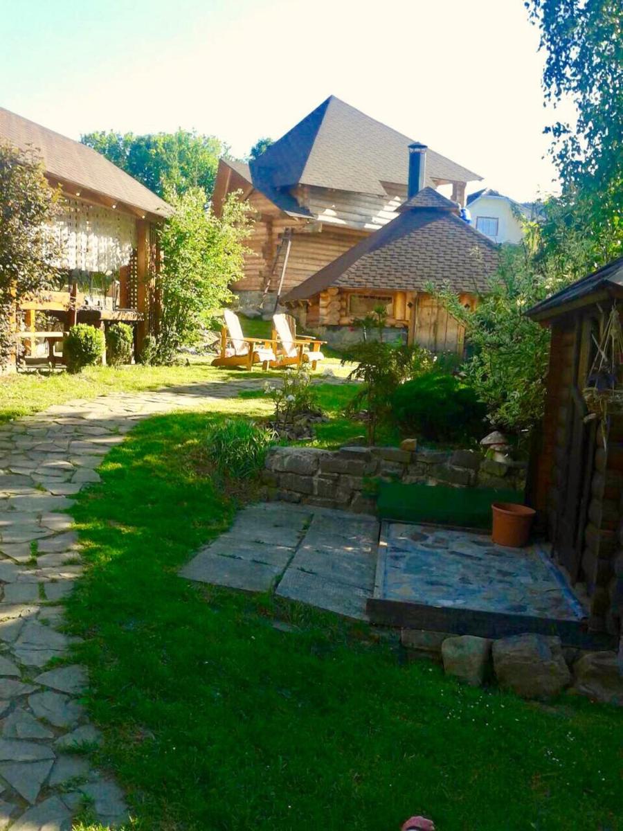 Photo 52