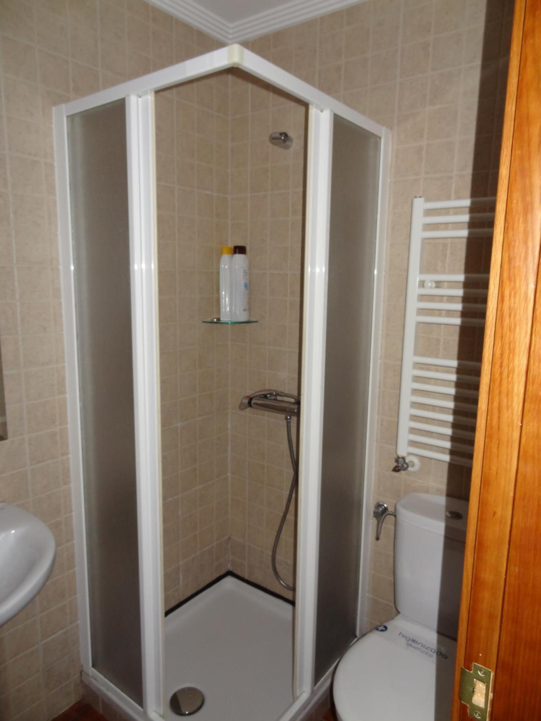 Pensión La Bilbaina - Albergue Logroño