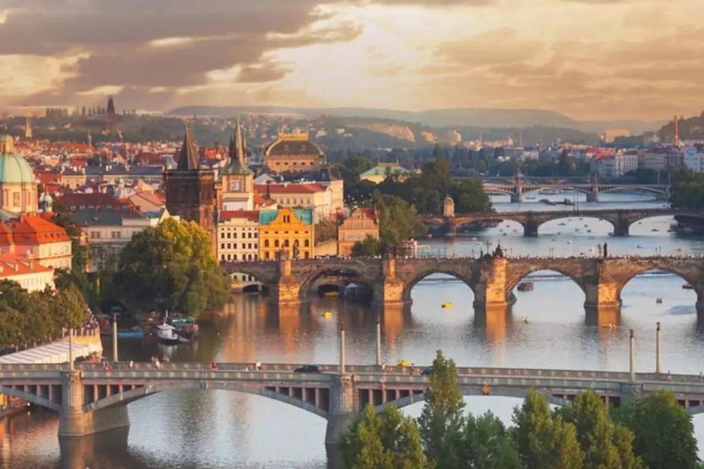 LOVELY Prague Apartment