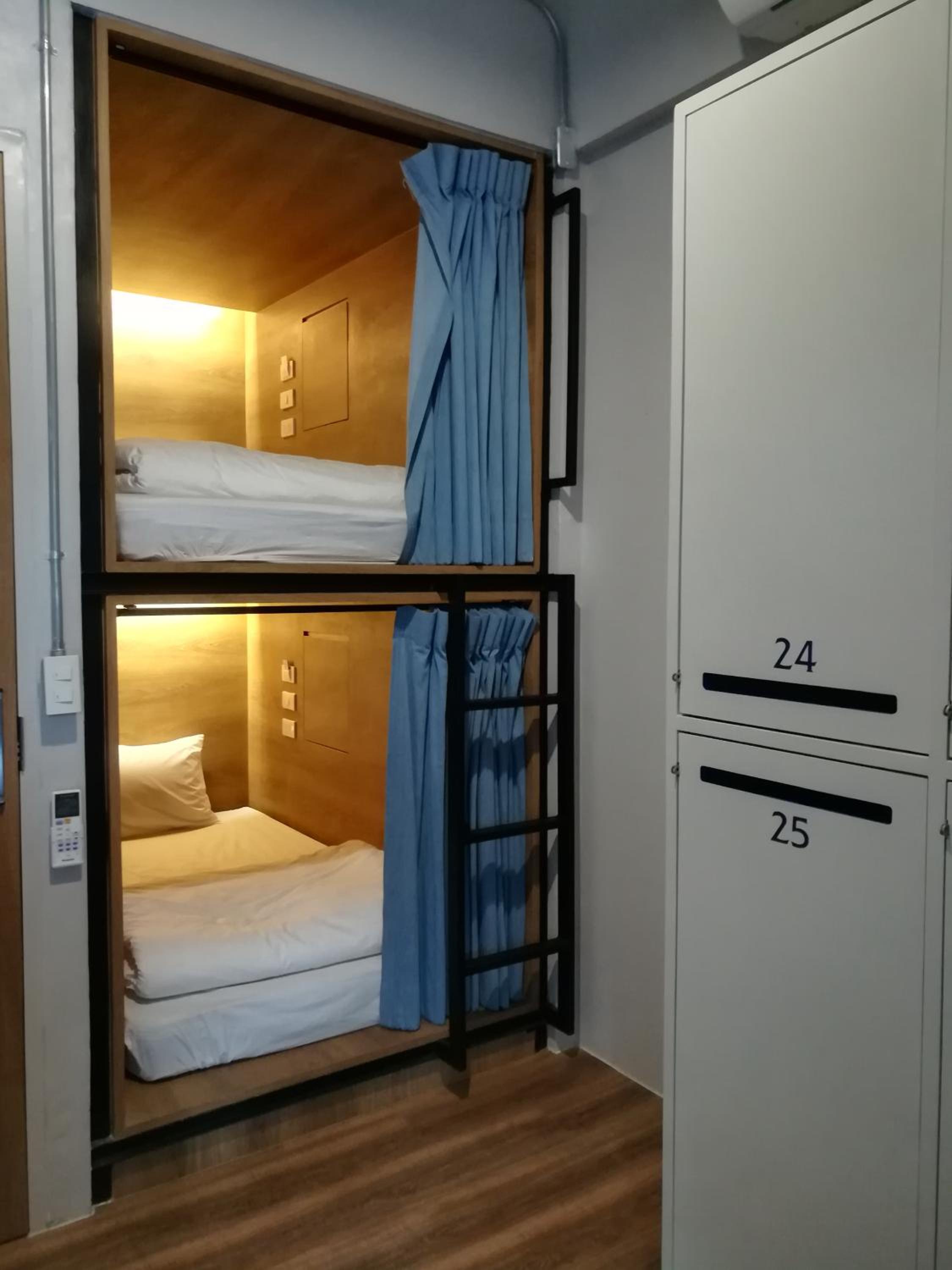 Natee Hostel