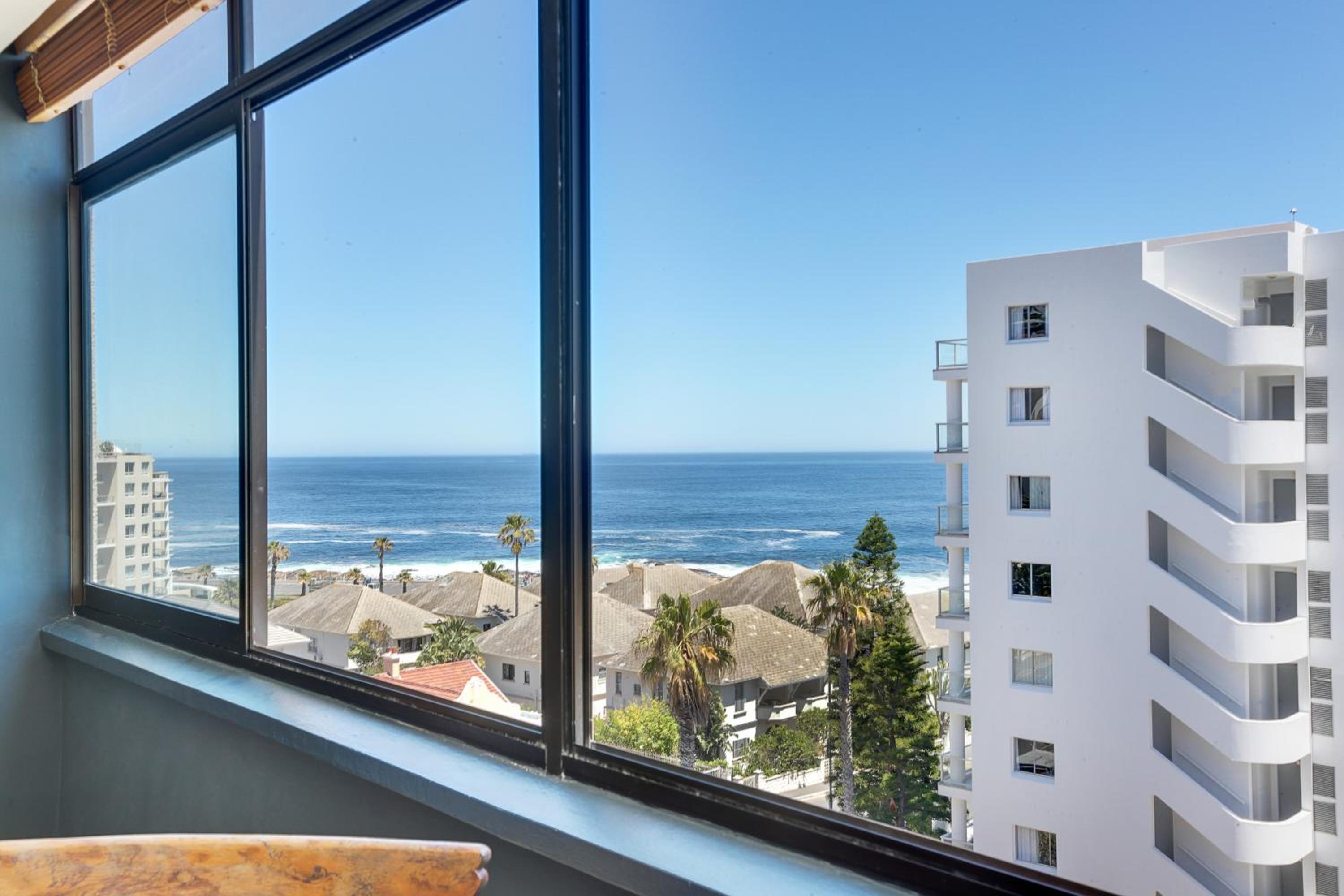Backup-Powered Bantry Bay View 2 Bed Apartment view 3