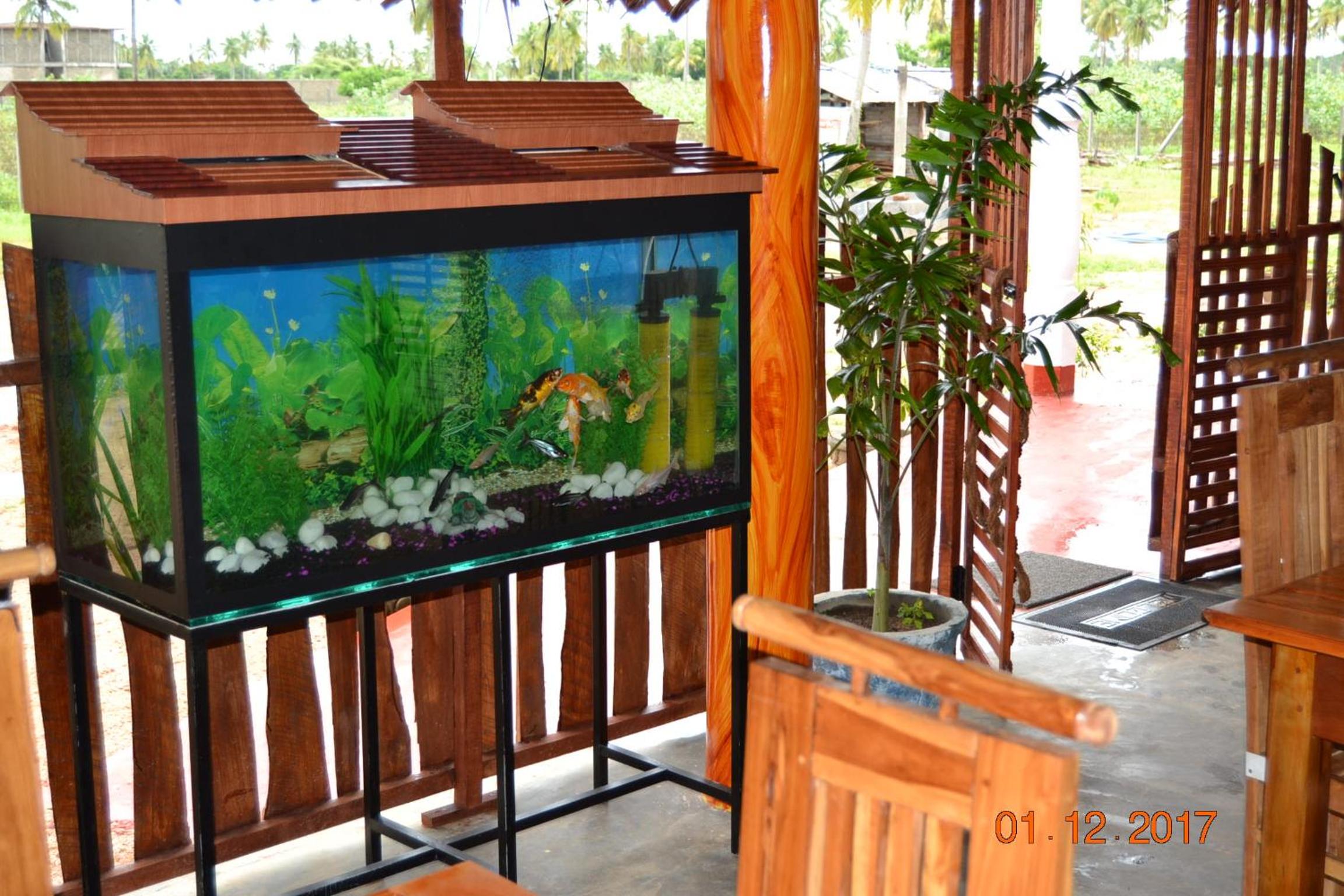 Shan Guest and Restaurant Nilaveli