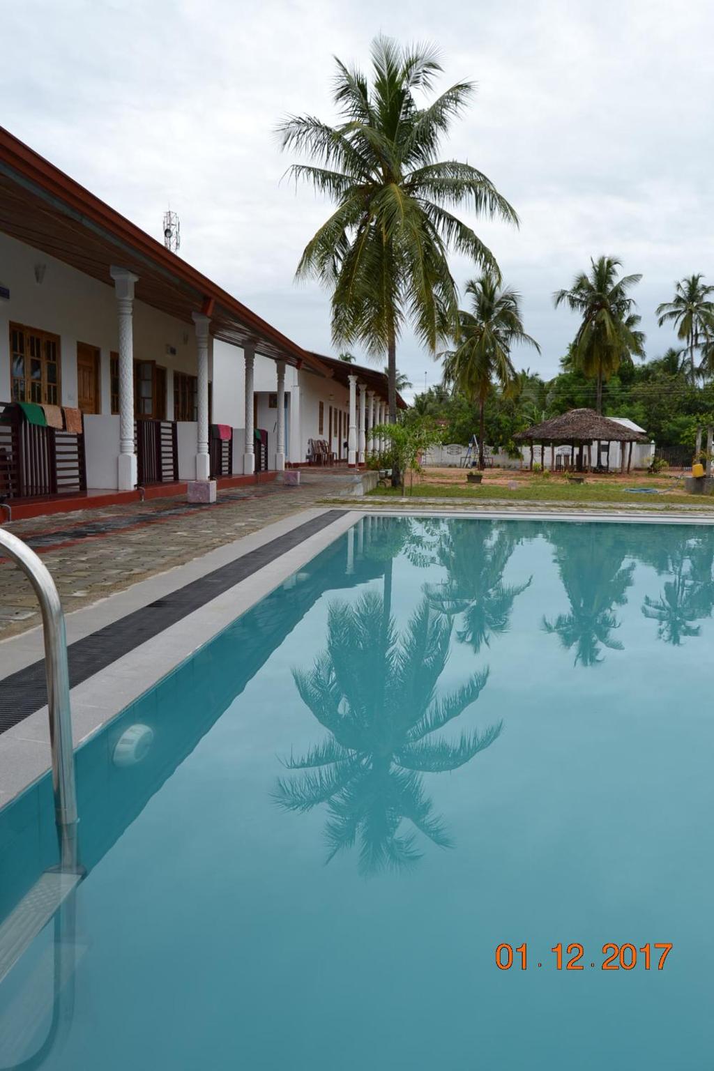 Shan Guest and Restaurant Nilaveli