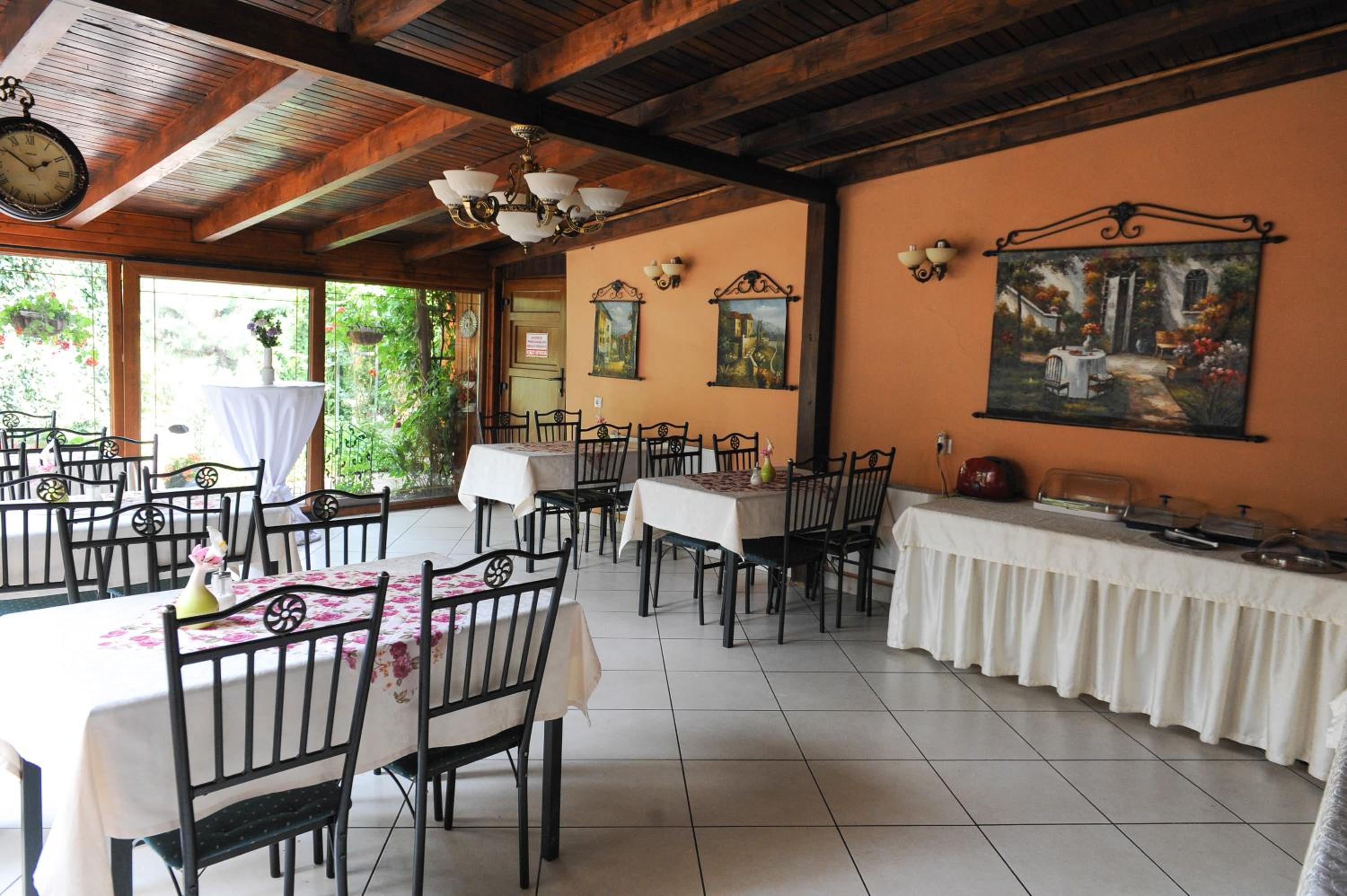 Hotel-Pensiunea Zefir