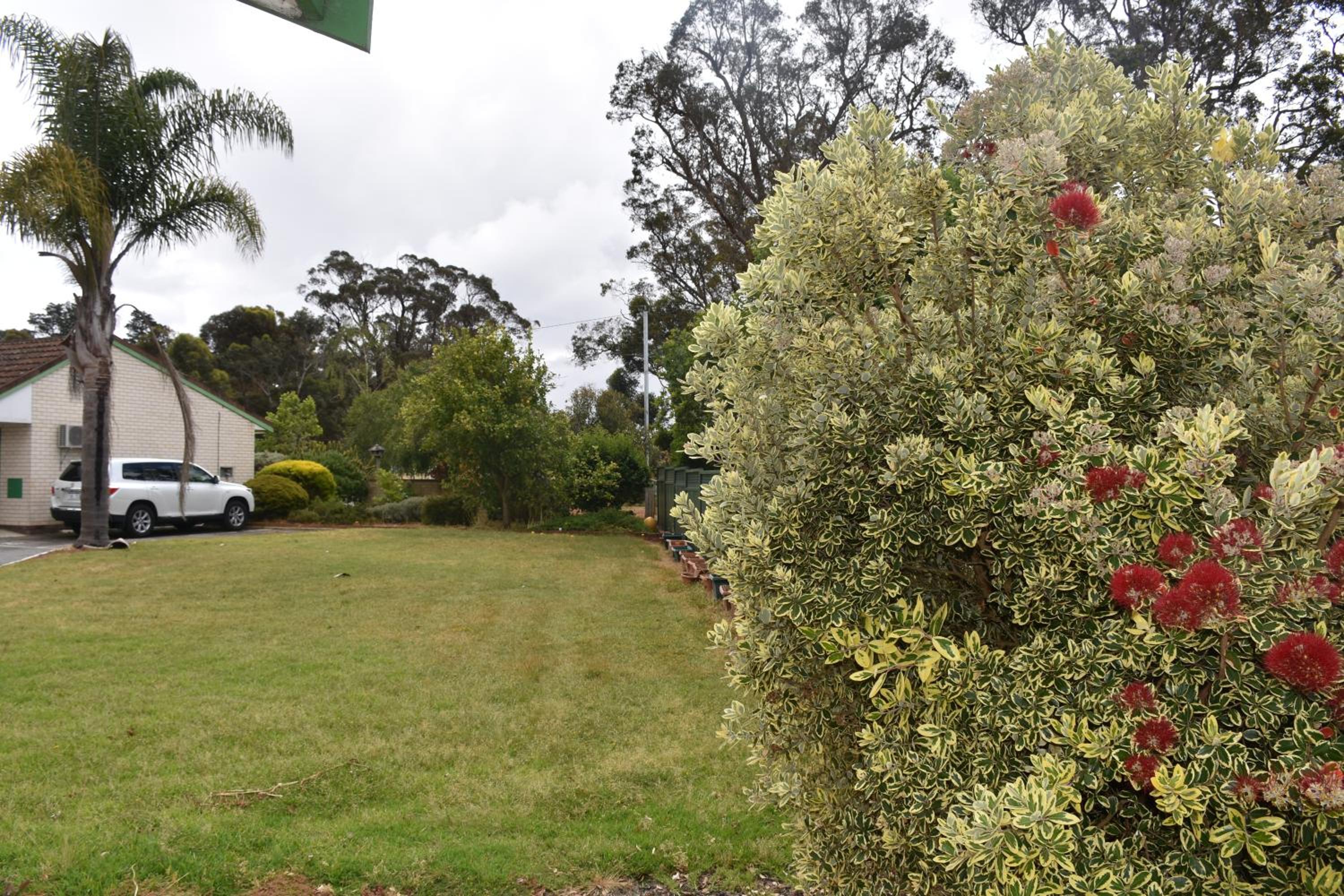 Mount Barker Valley Views Motel & Chalets, Western Australia