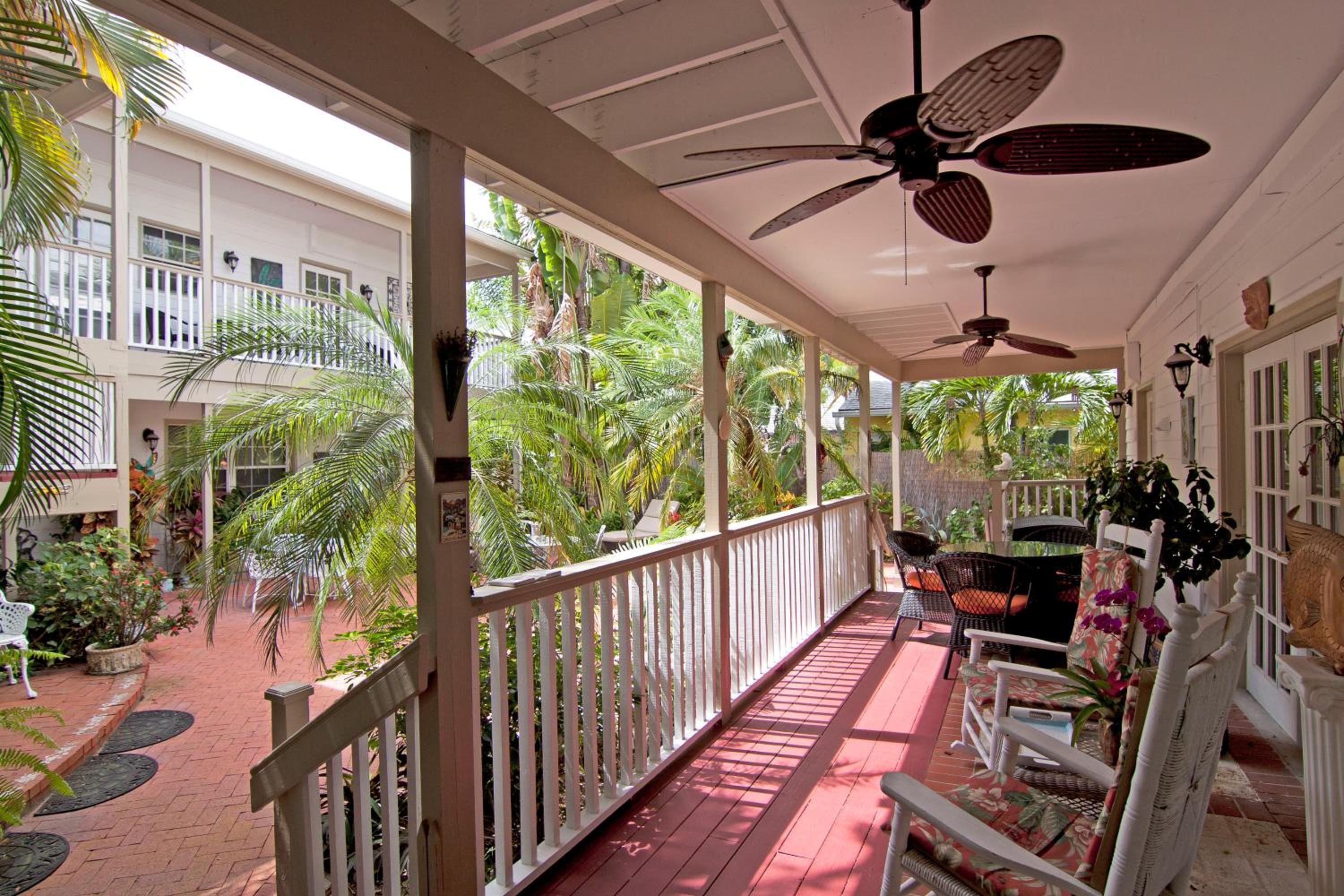 Sabal Palm House Bed and Breakfast view 3