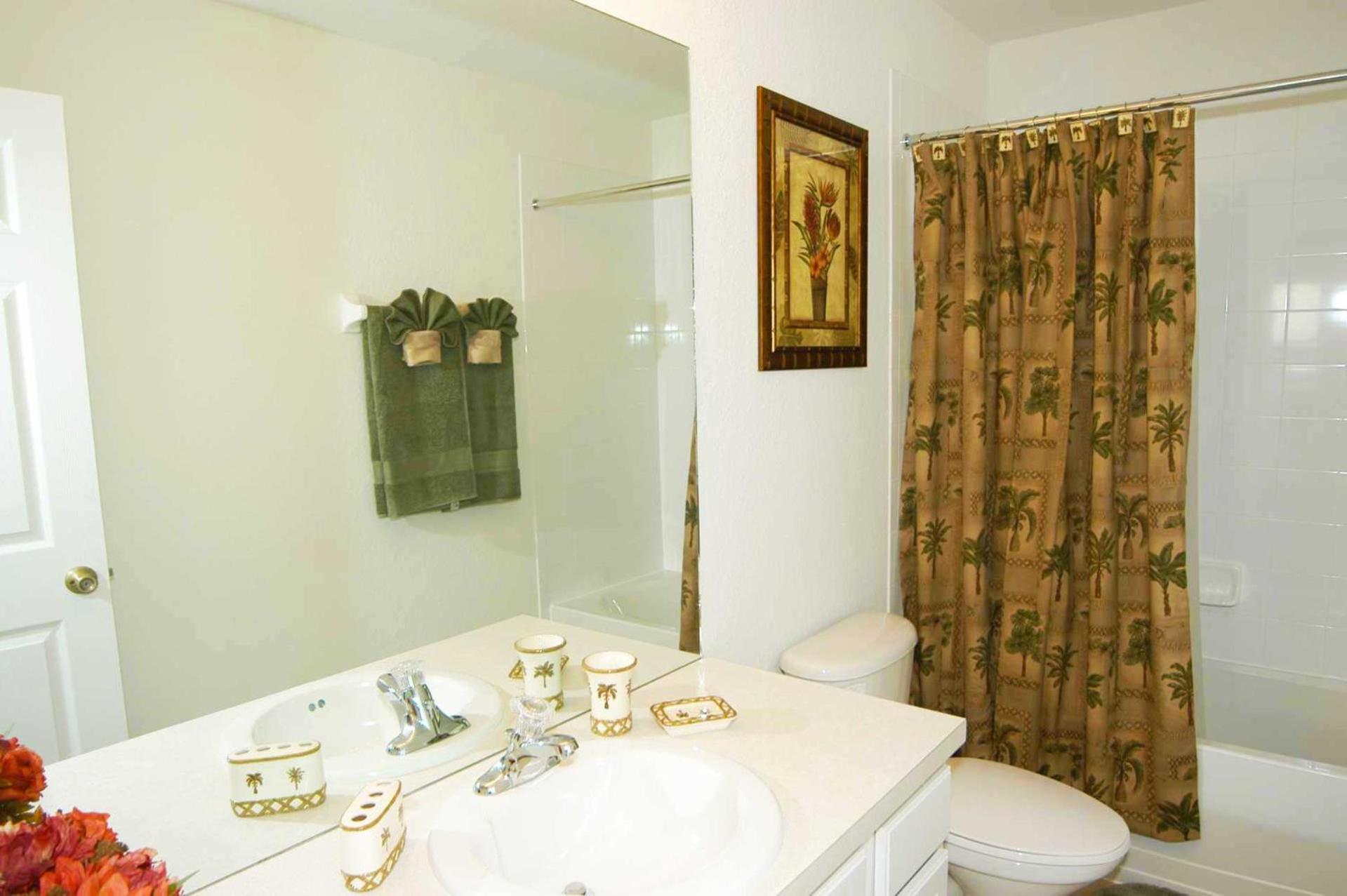 Windsor Hills Resort - Enchanted Crystal Castle
