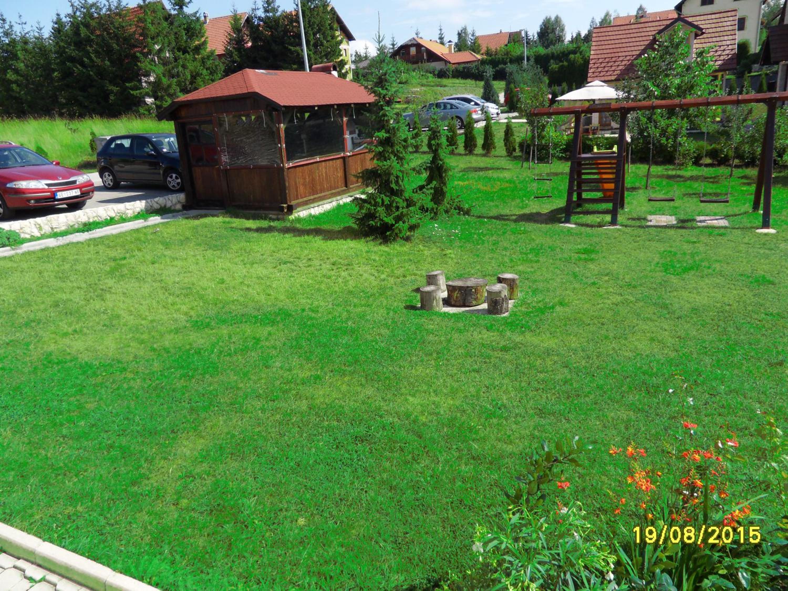 Photo 31