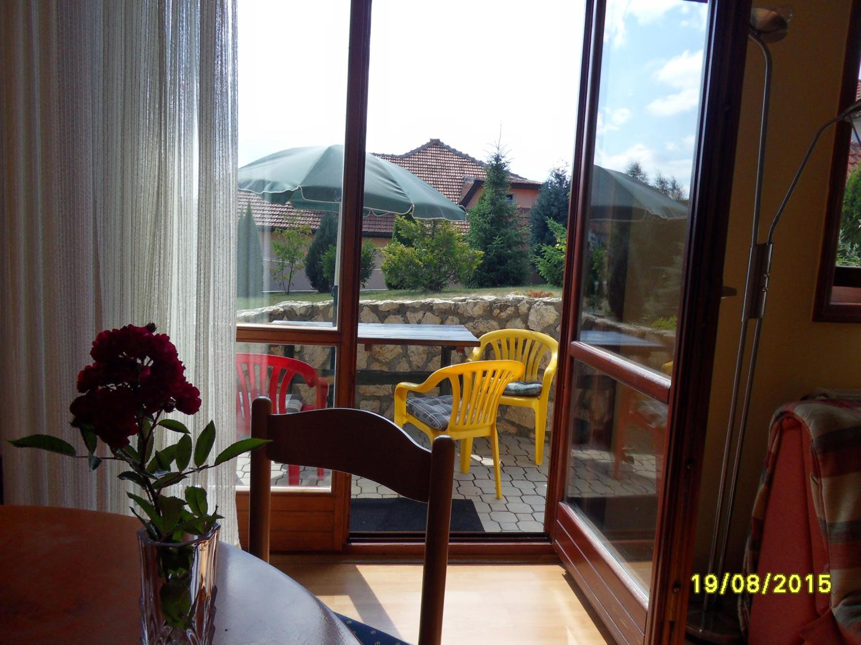 Photo 40