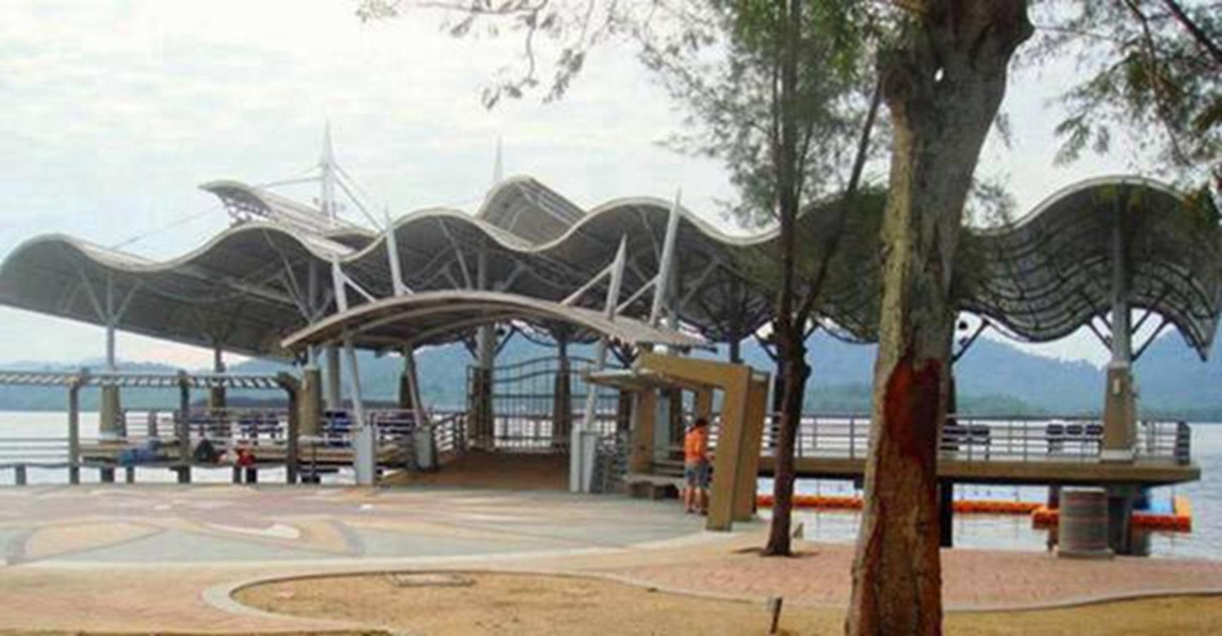Lumut Waterfront Apartment 62 photo 6