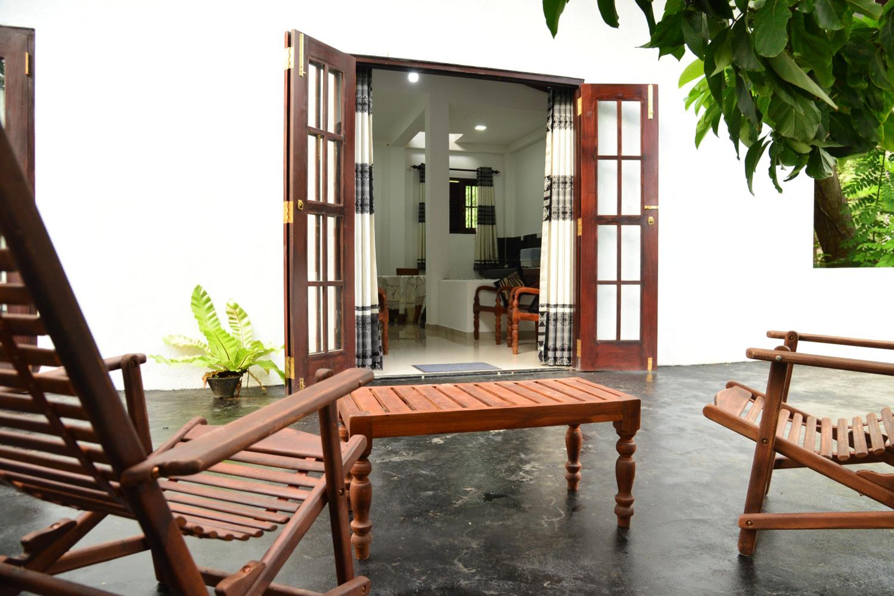 Homeaway Guesthouse & Apartments view 2