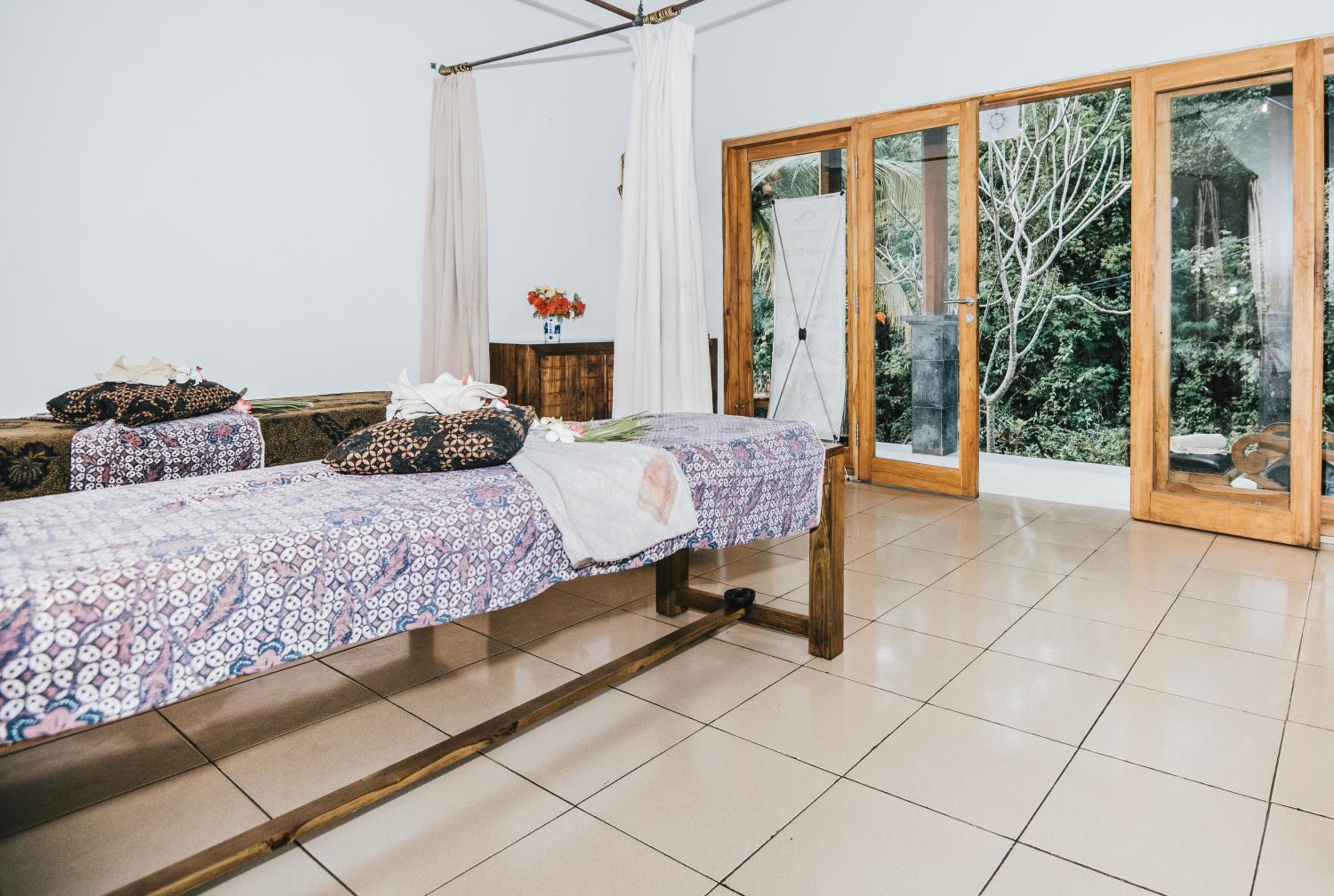 Lembongan Cliff Villas