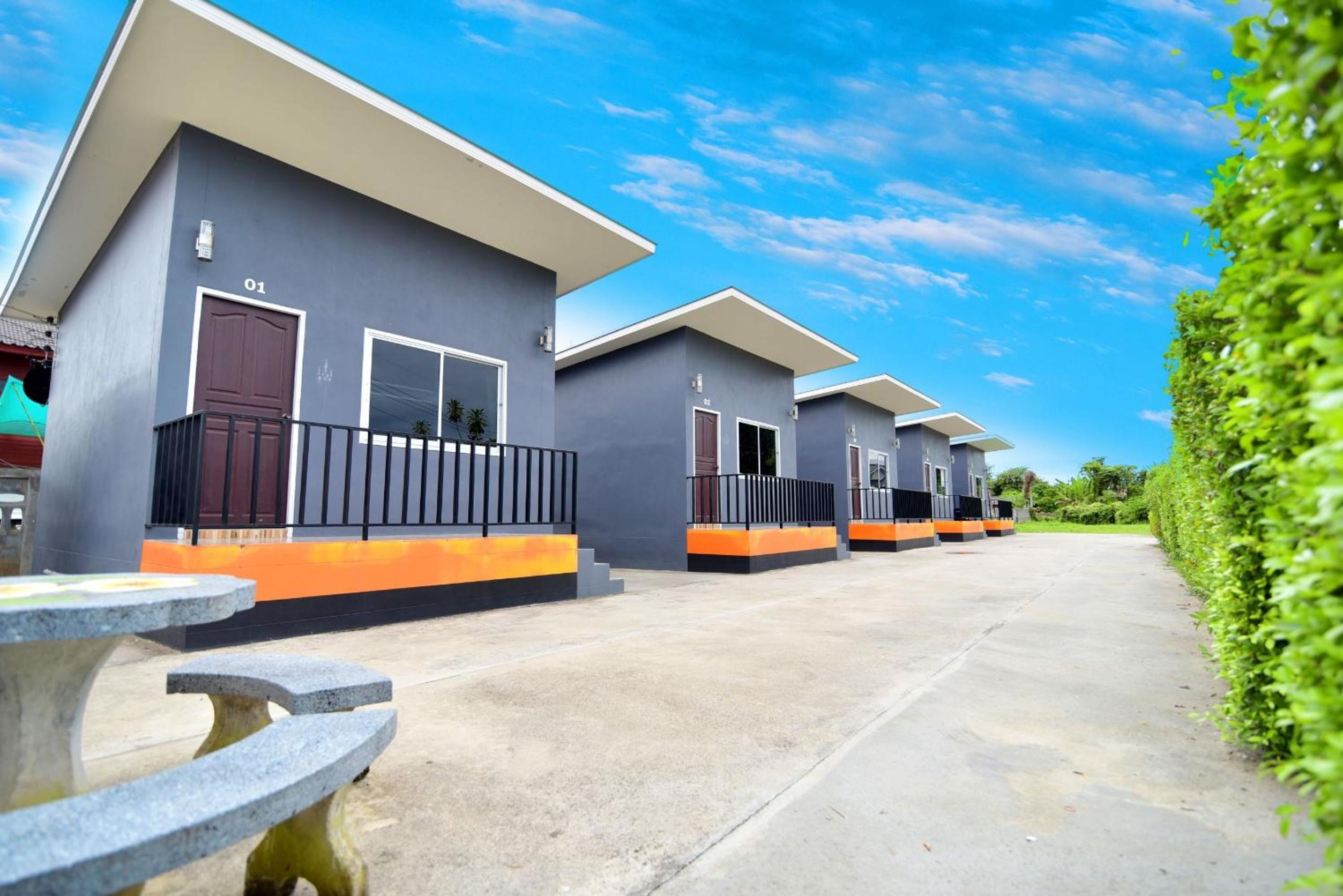 Family House Resort