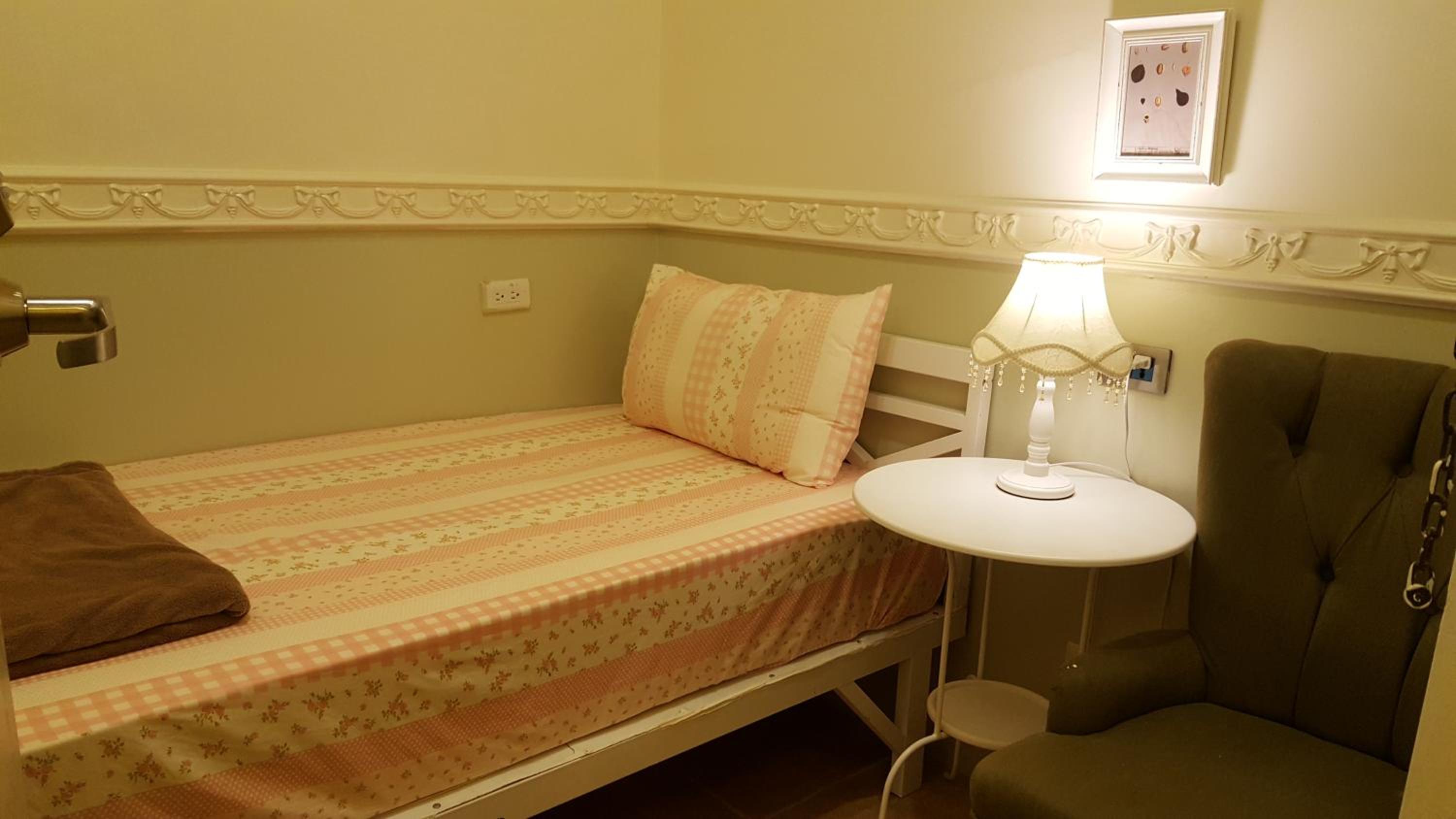 橙舍一館 TW Hostel I