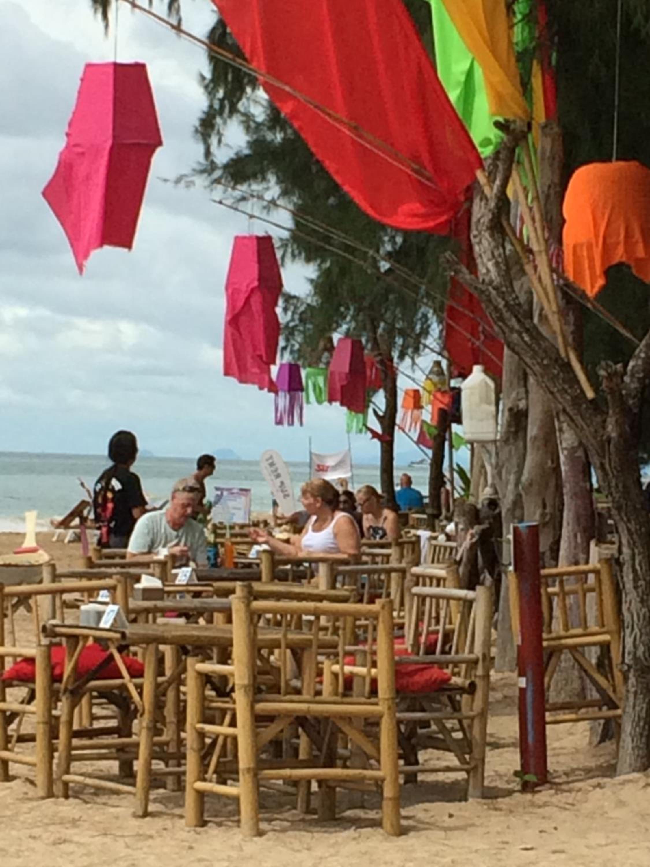 Baan Sri Lanta Sand