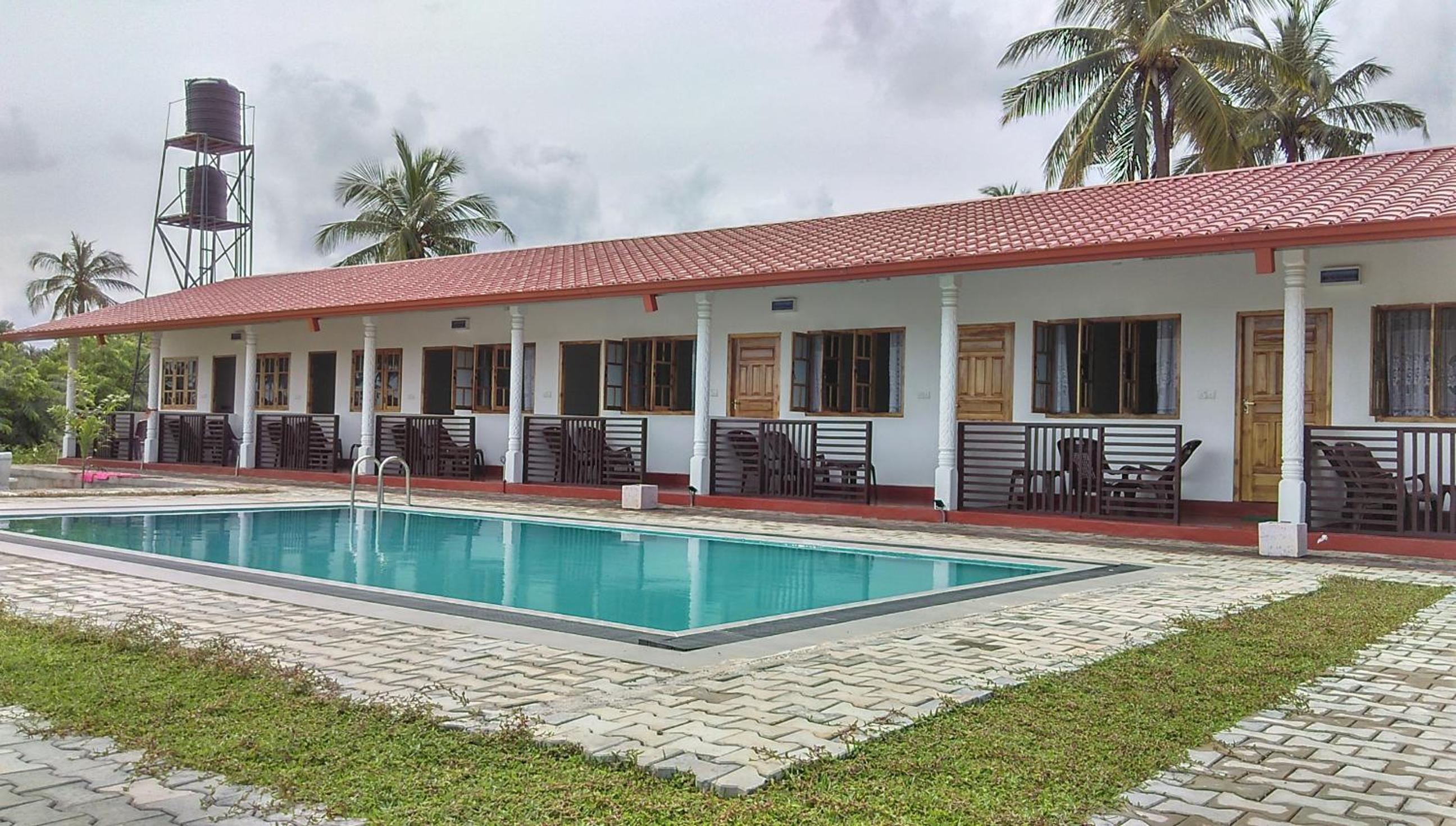 Shan Guest and Restaurant Nilaveli