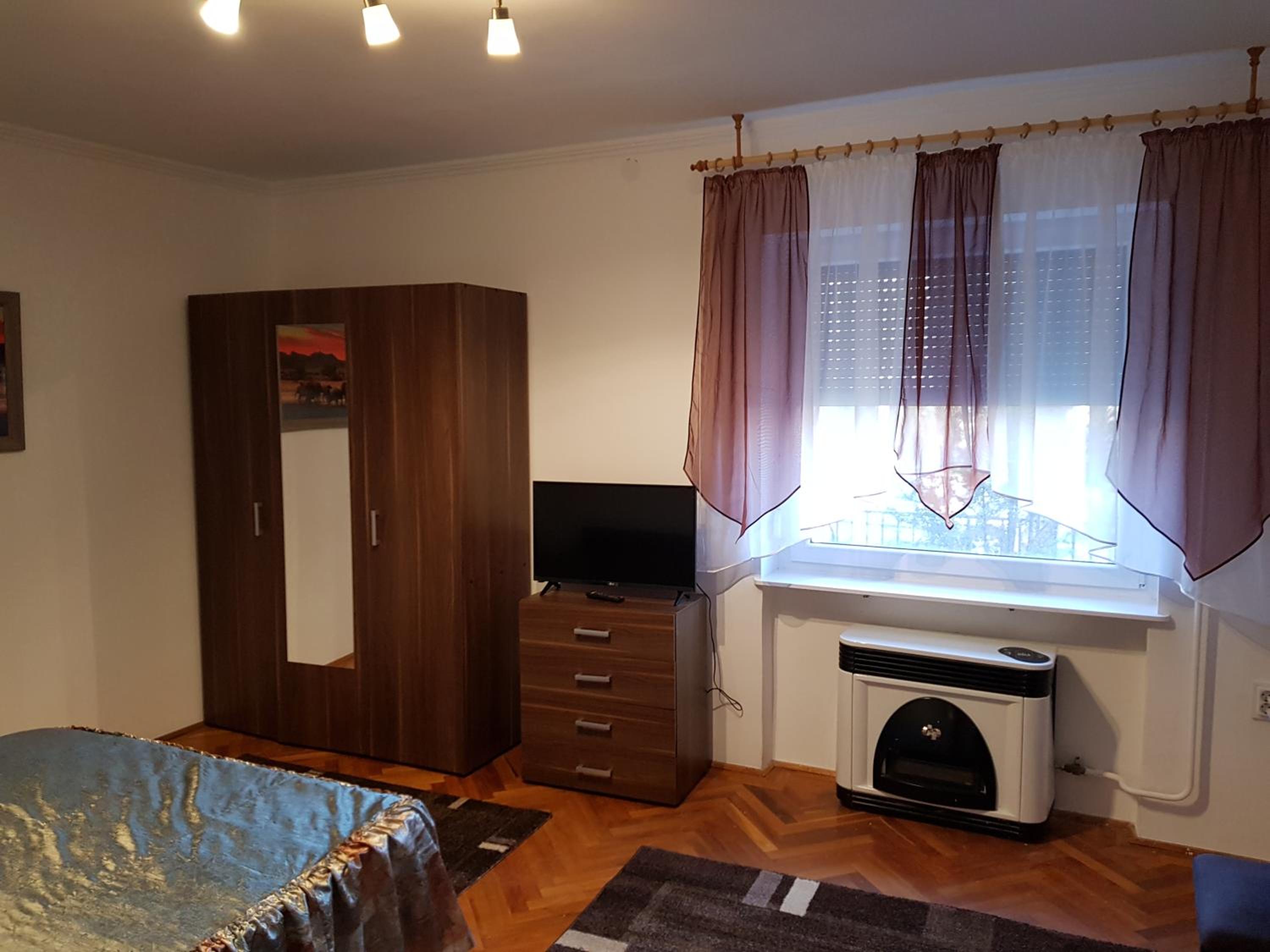 Lia Apartman