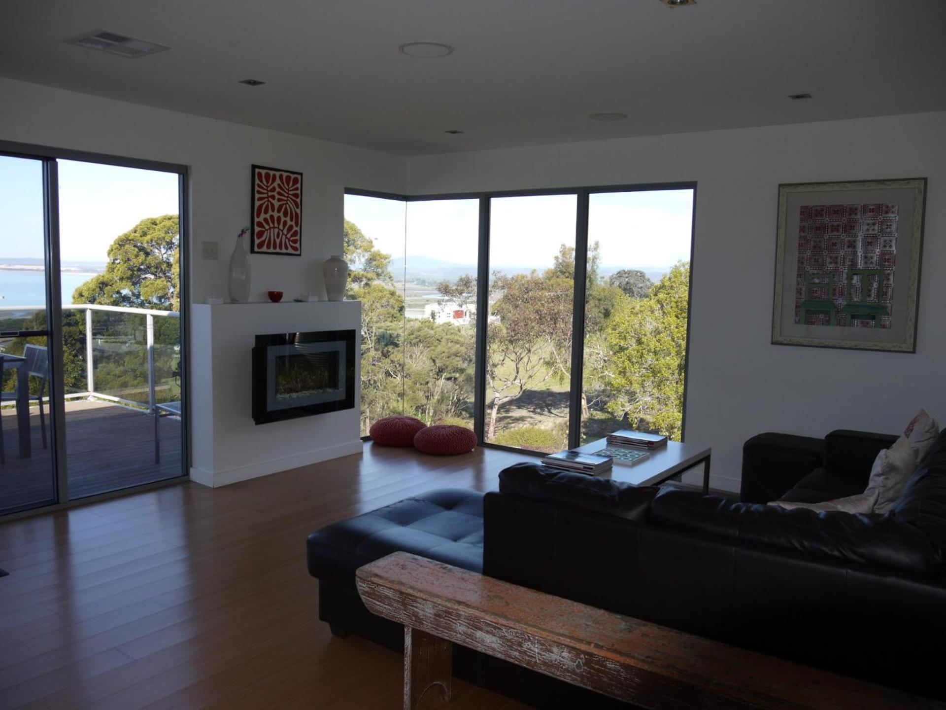 Spectacular Holiday Living