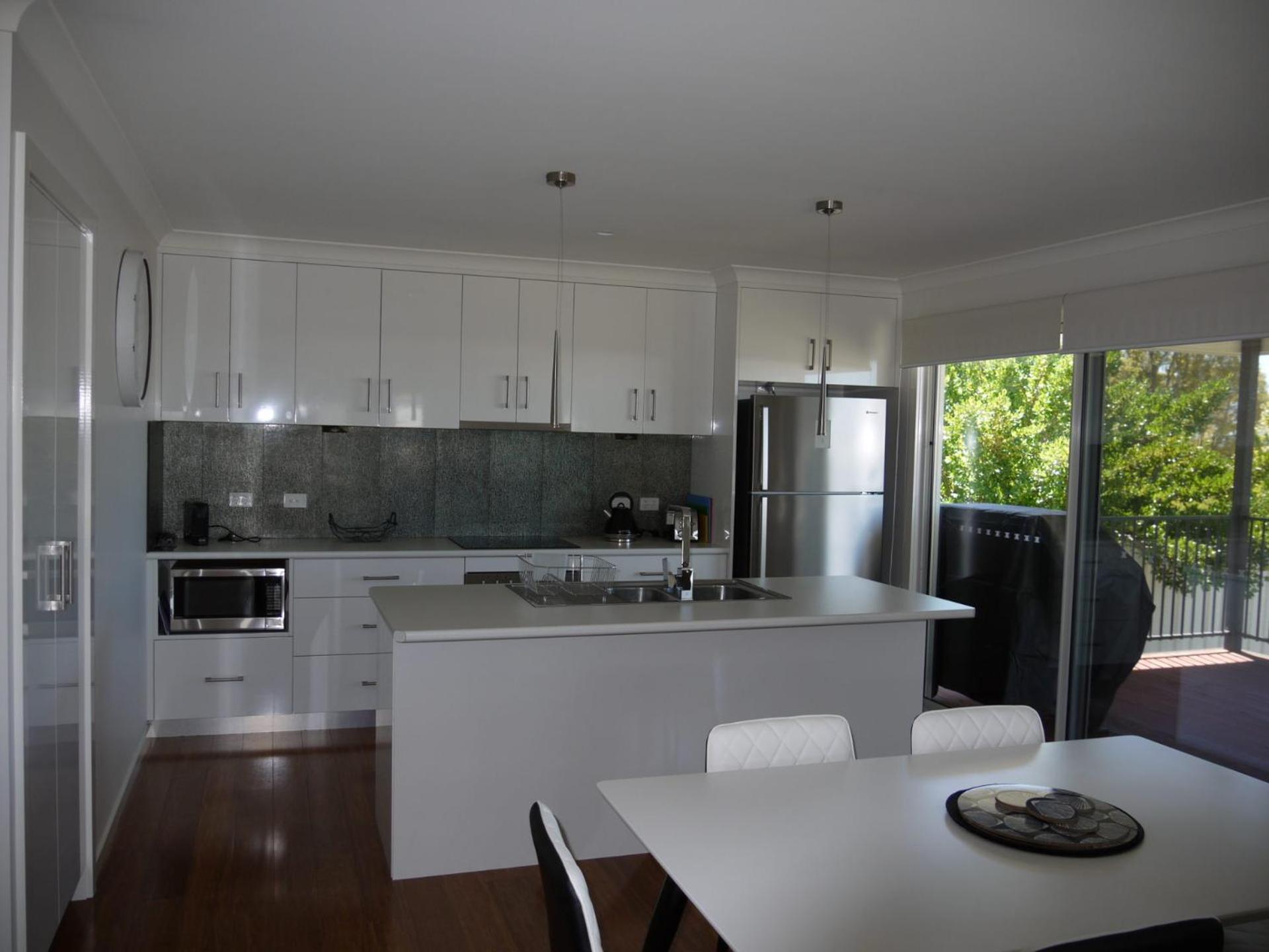 Westwood Villas - Bridport view 5