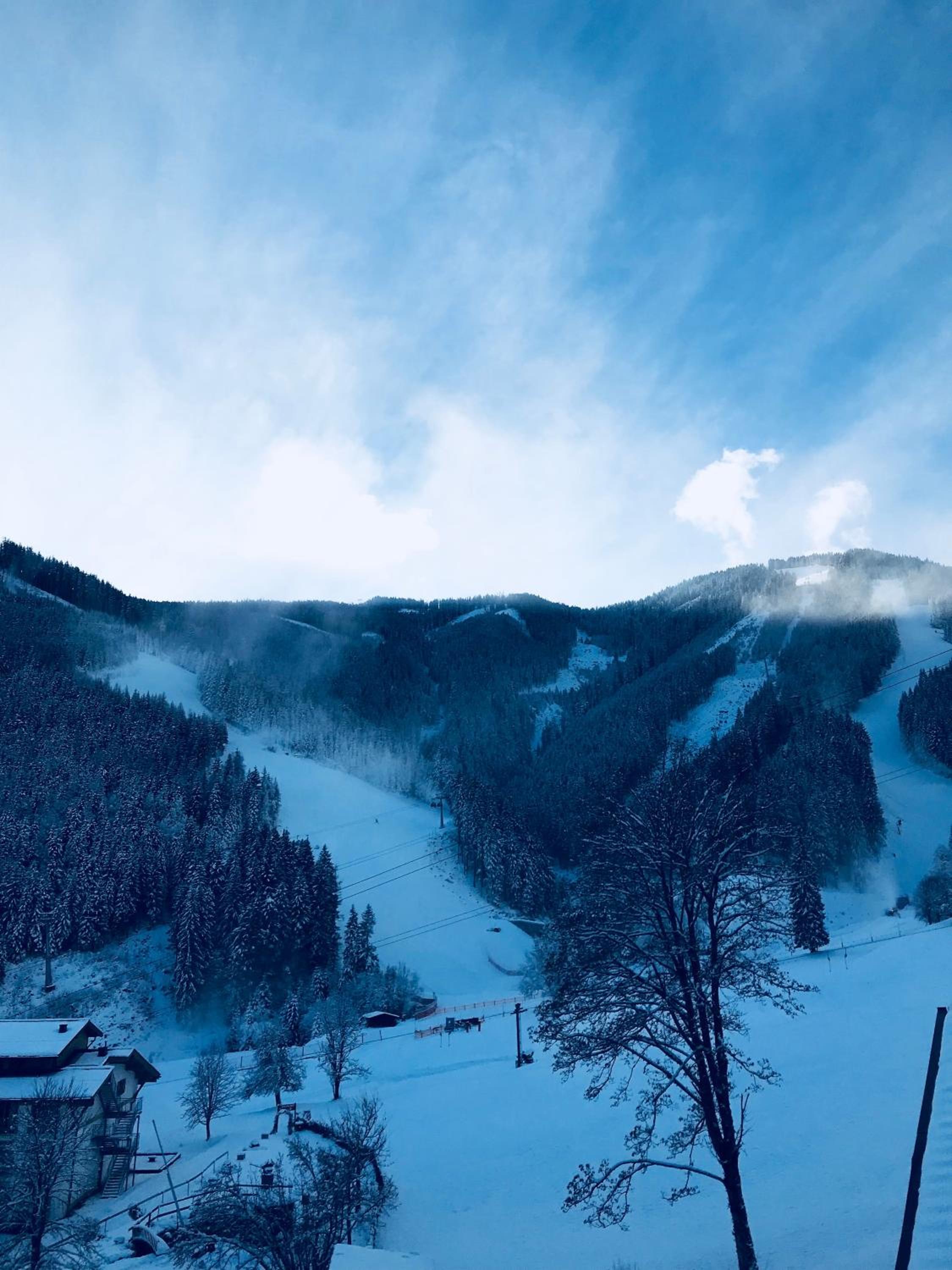 Sunny Ferienwohnungen Ski In - Ski Out - Self Check-in