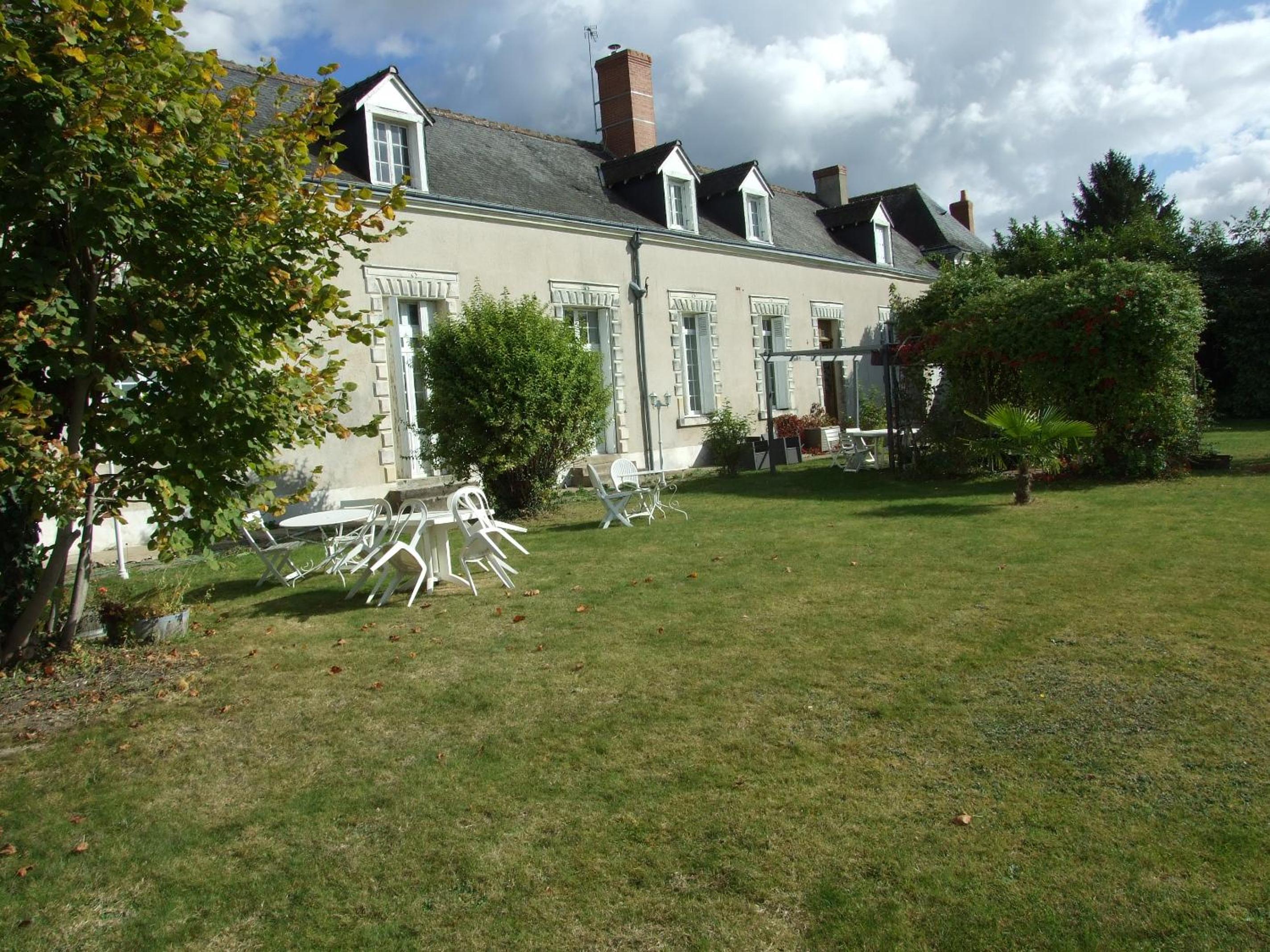 Photo 33