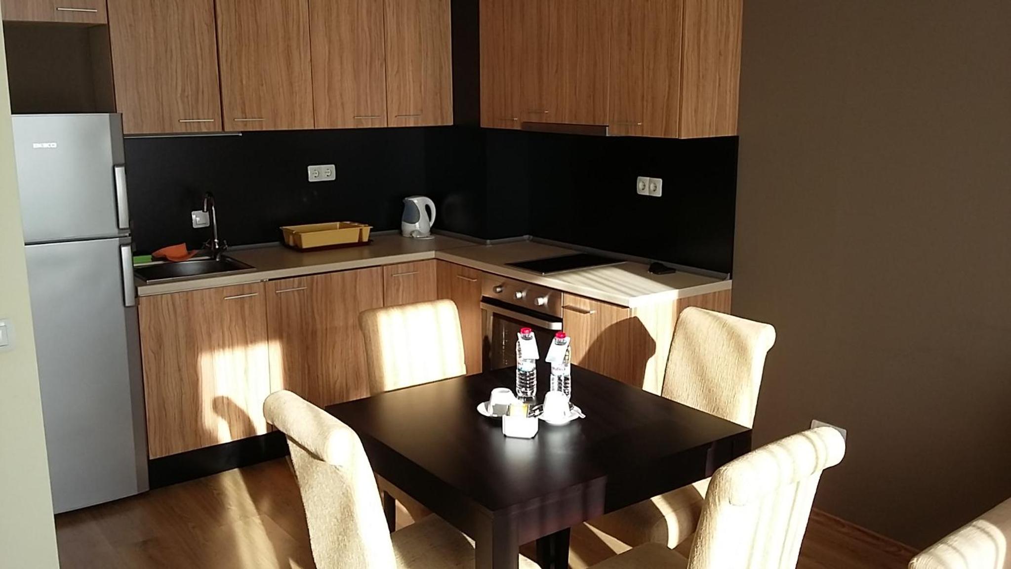Apartments Mladost 1A