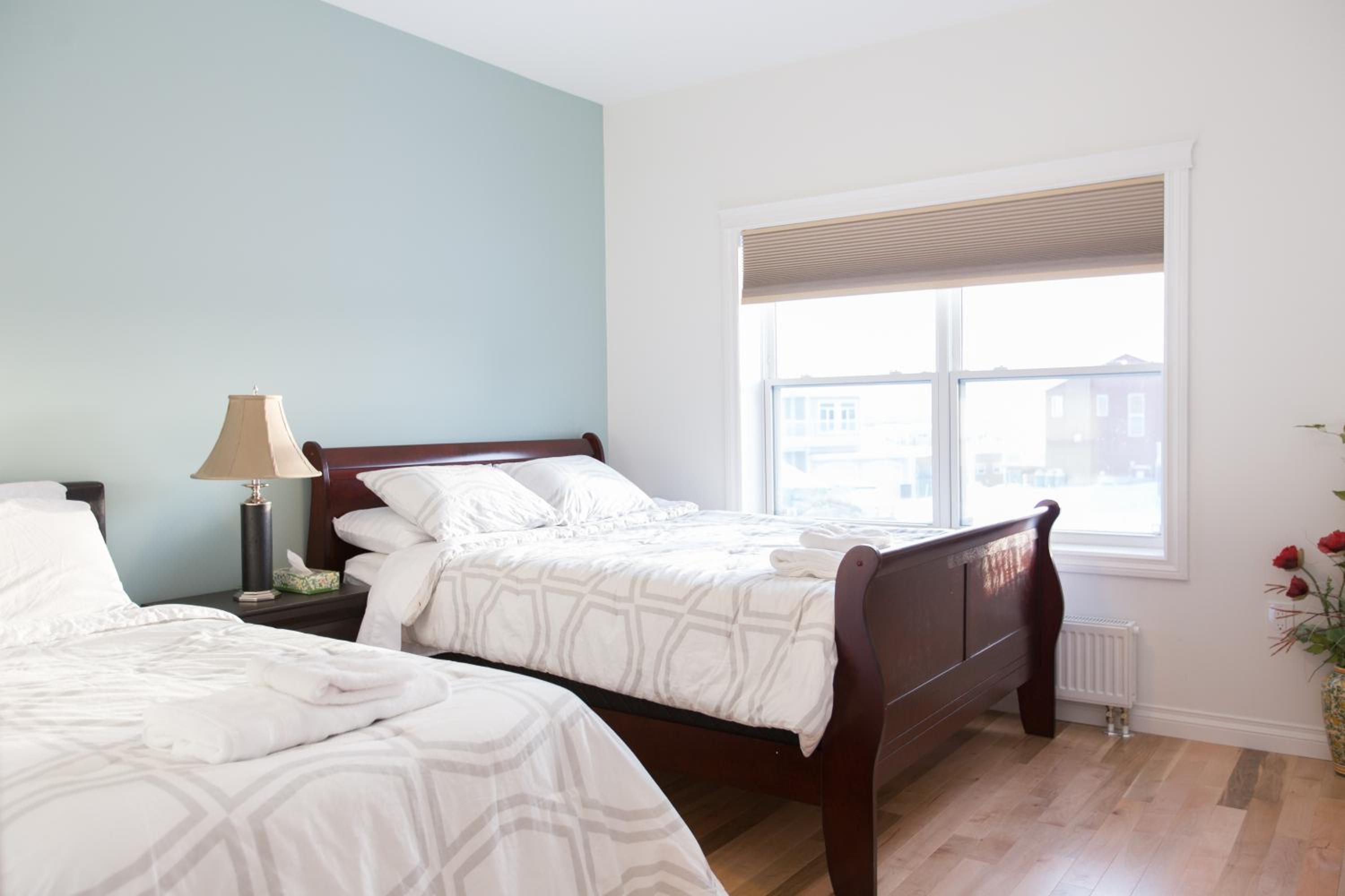 Aurora deluxe Guest House