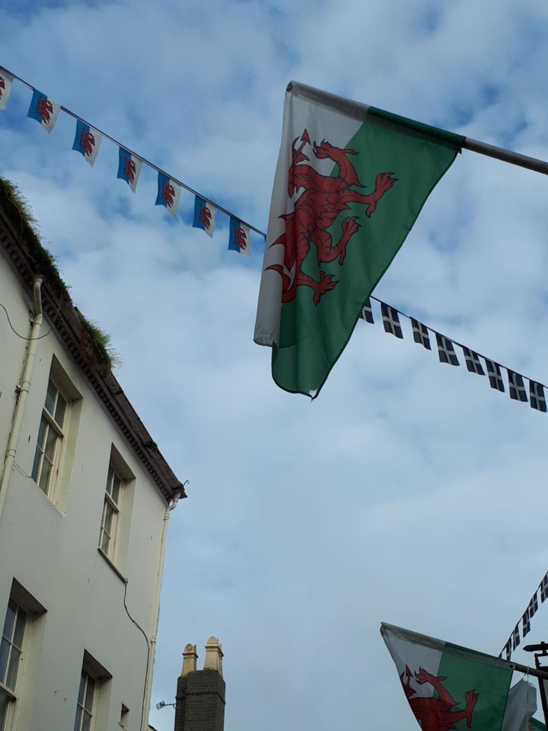 Ty Glyndwr Bunkhouse, Bar and cafe