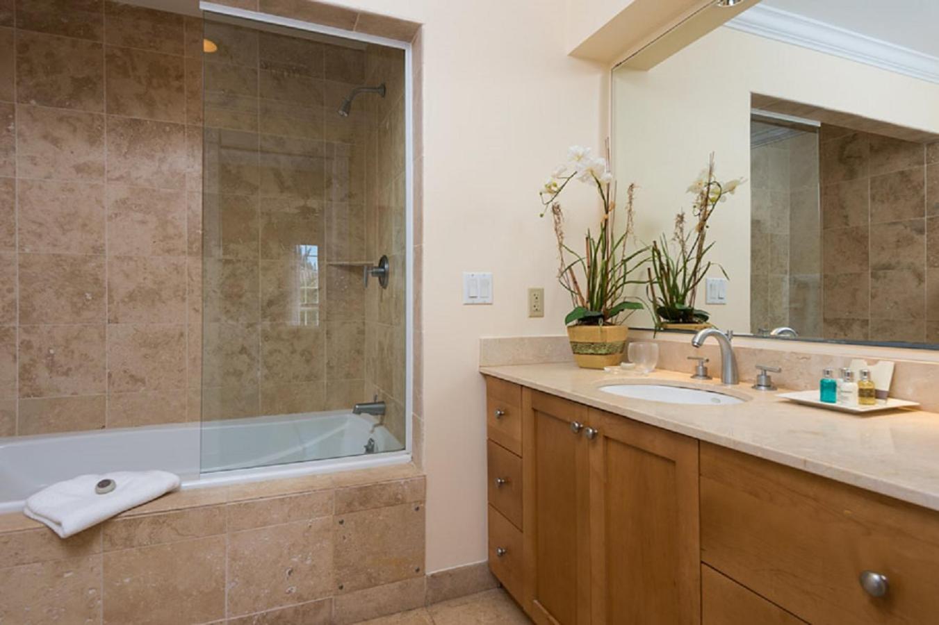 Photo 105