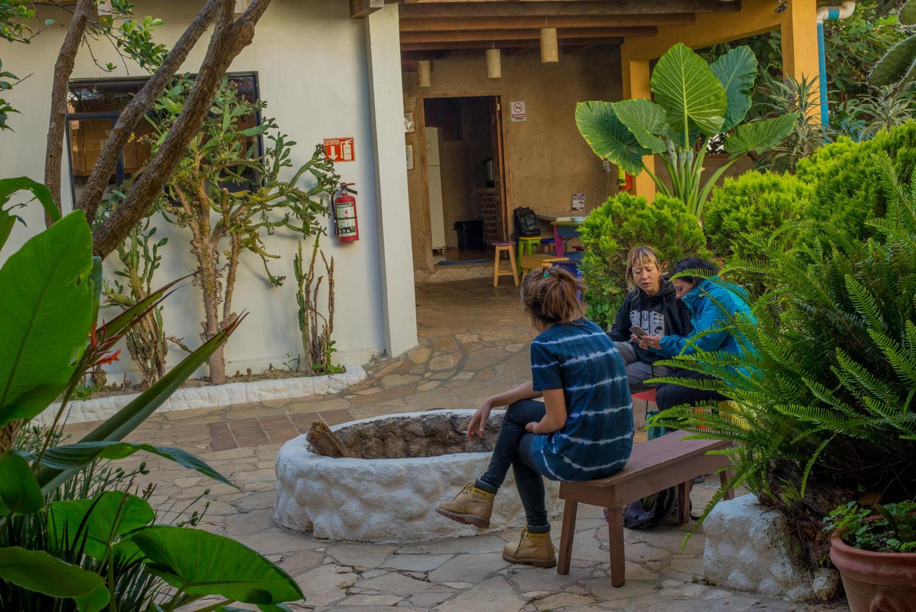 Rossco Hostel & Hotel
