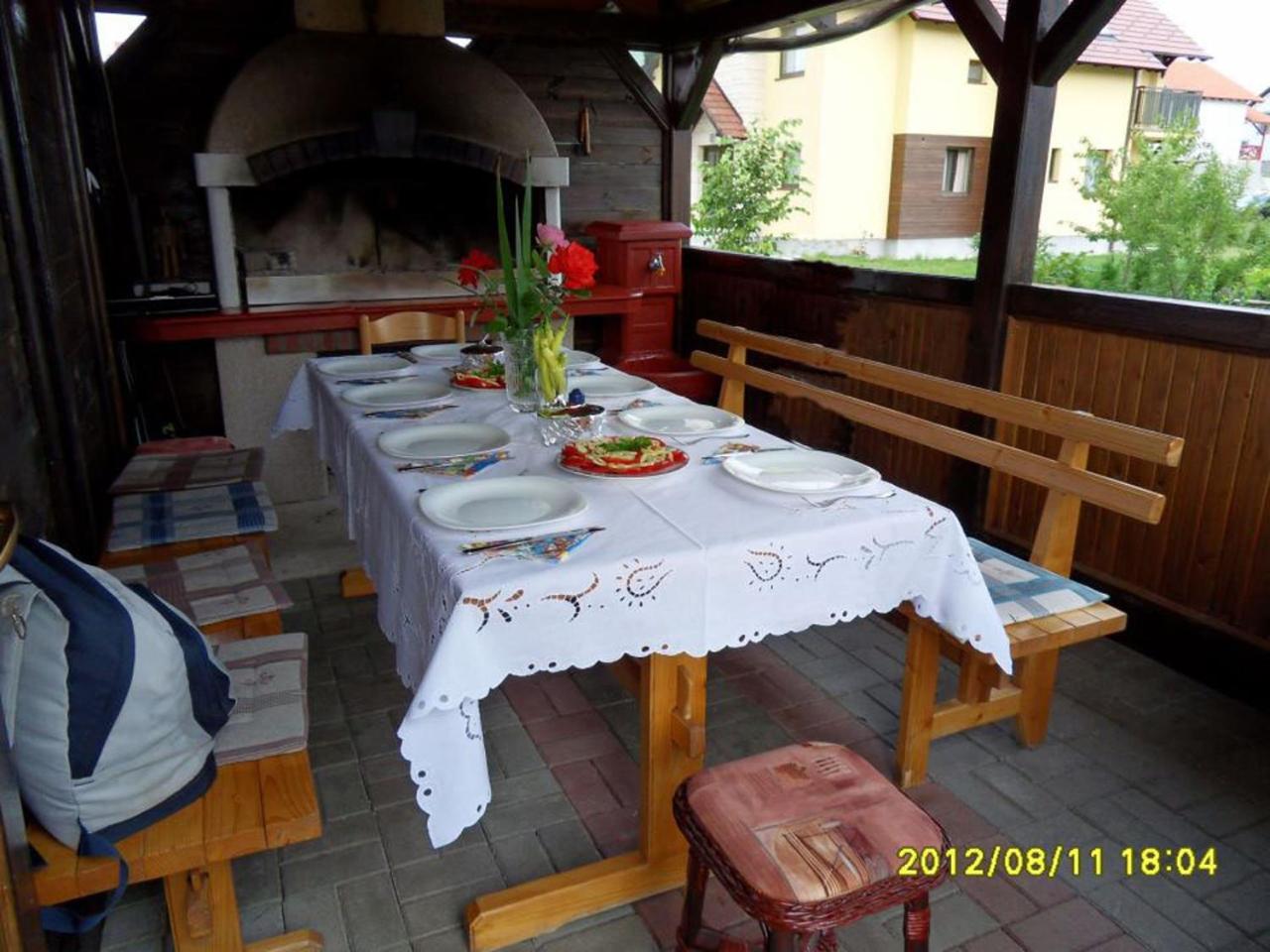 Photo 48