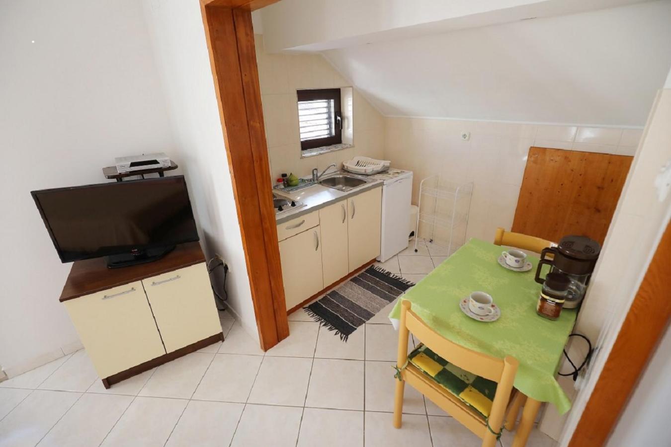 Studio Apartments Pavin view 5