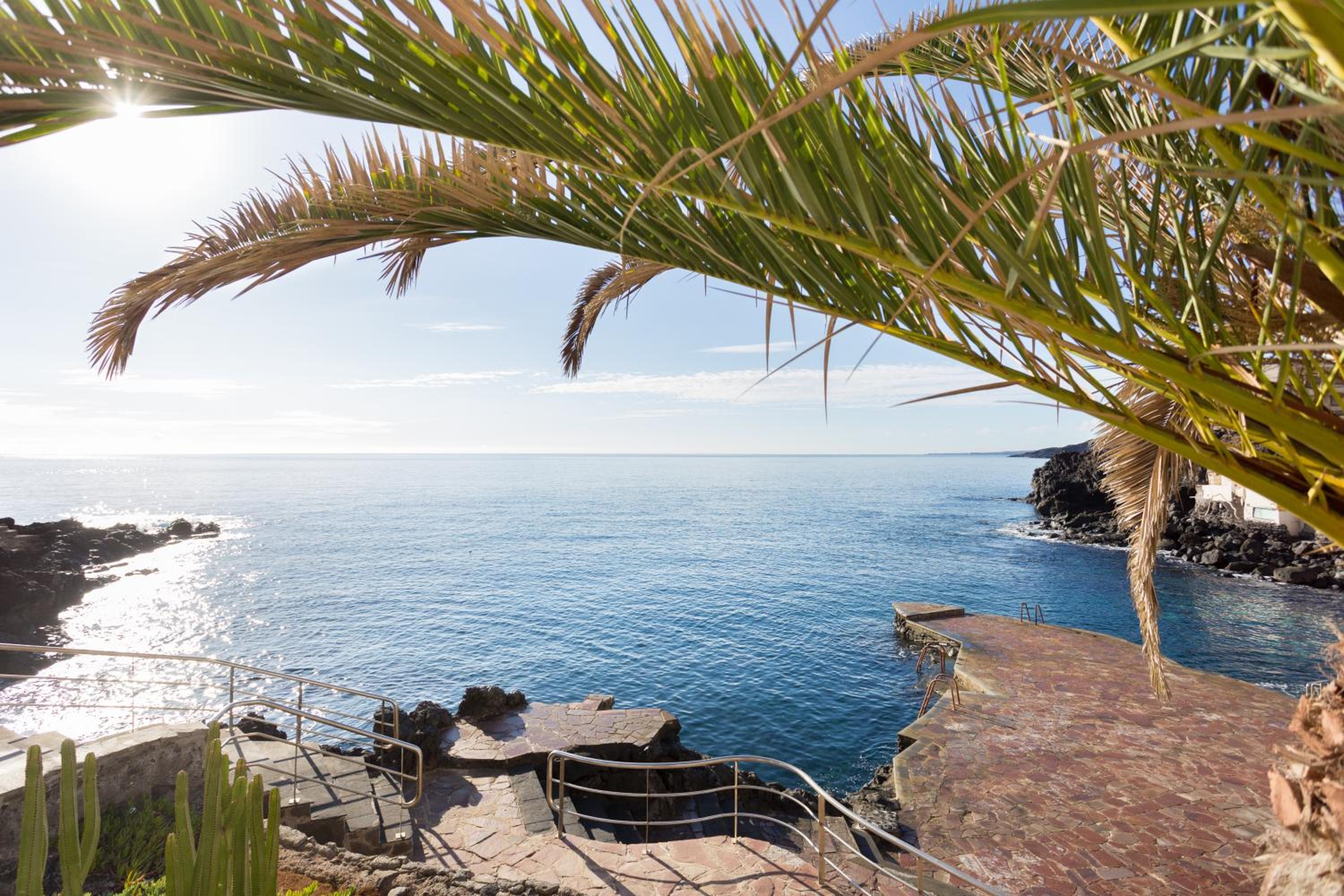 Coastal Dream with heated pool