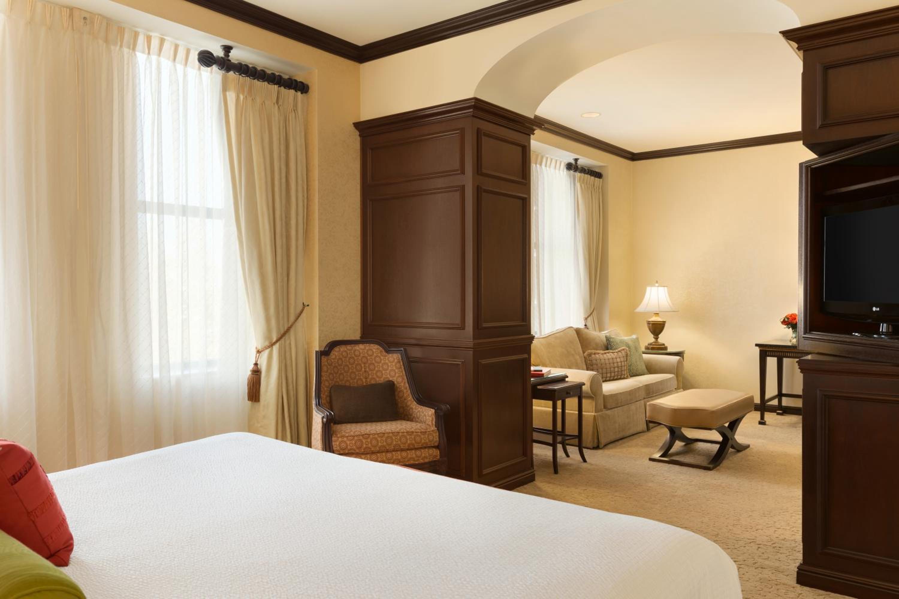 Wilmington Vacations - Hotel Du Pont - Property Image 4