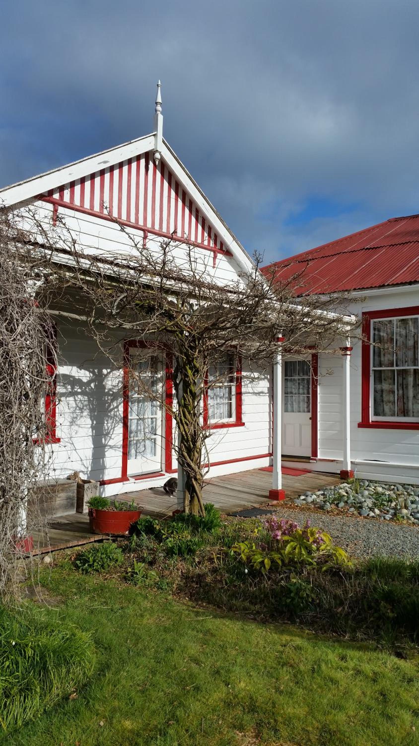 Murrells Grand View House
