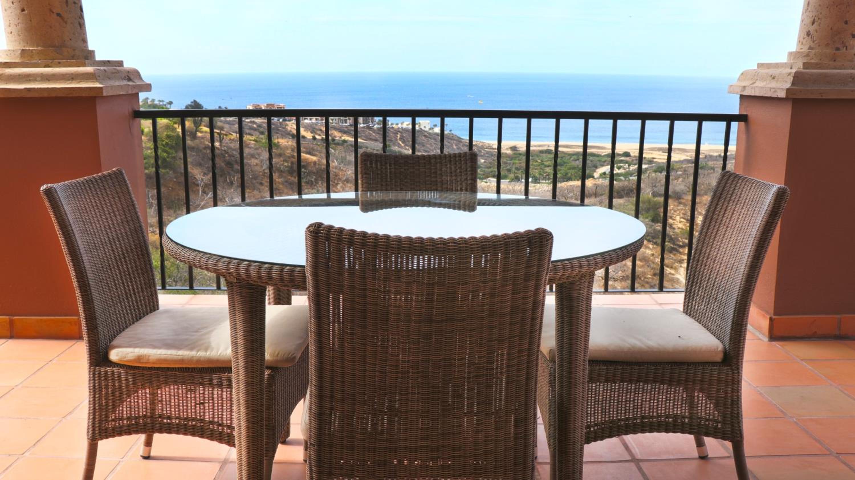 Quivira Los Cabos Condos and Homes -Vacation Rentals