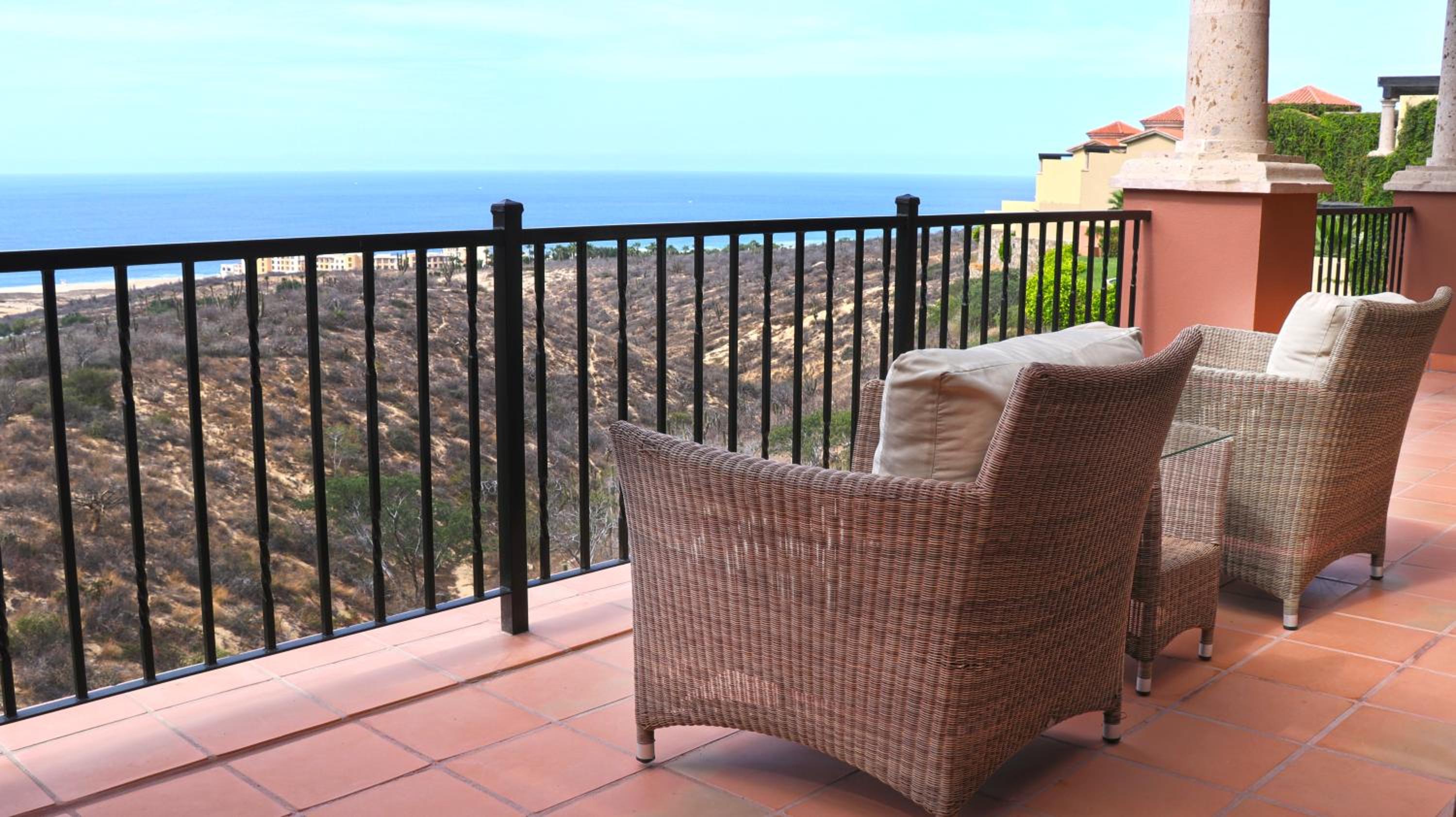 Quivira Los Cabos Condos and Homes -Vacation Rentals