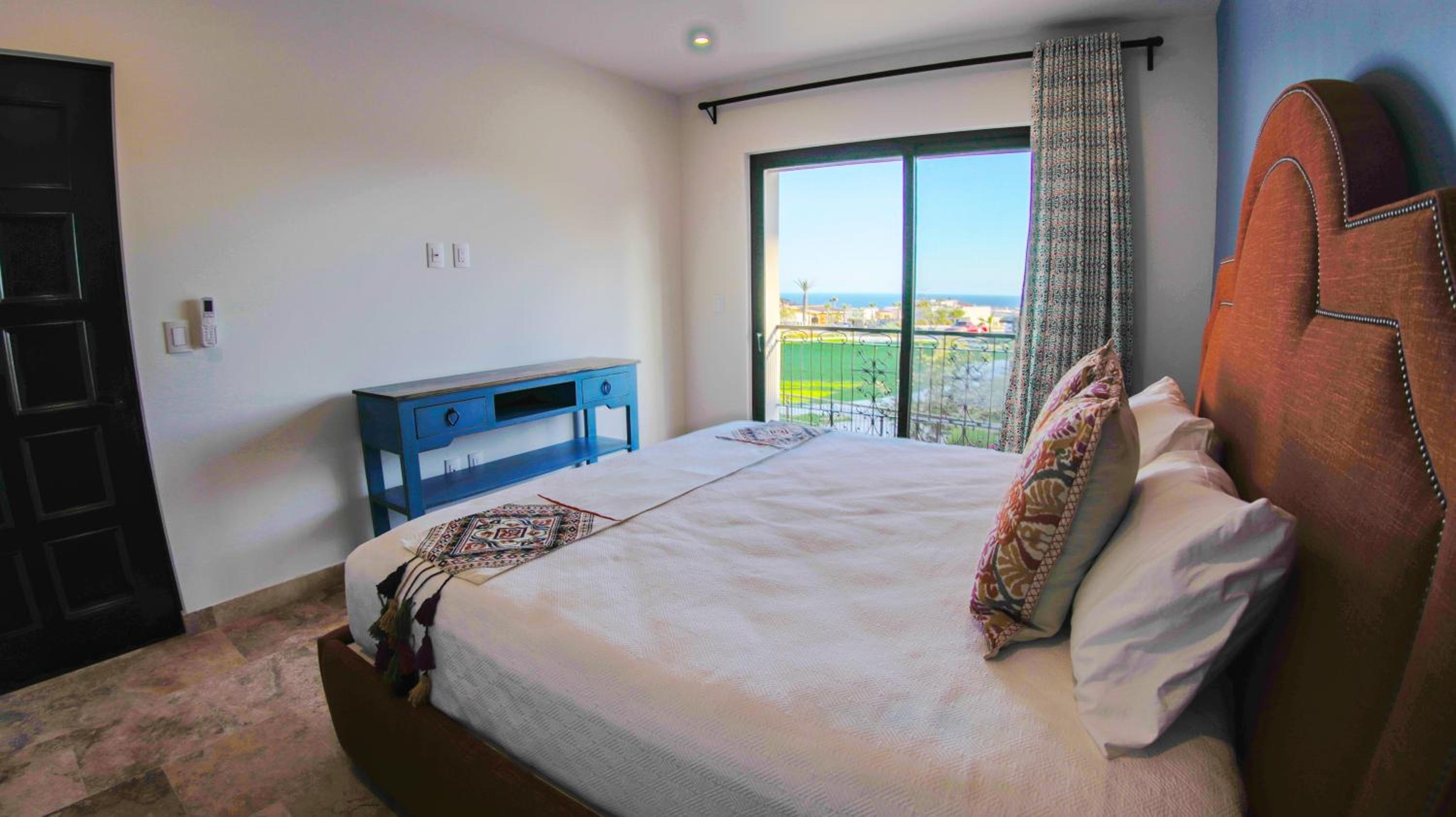 Quivira Los Cabos Condos and Homes -Vacation Rentals