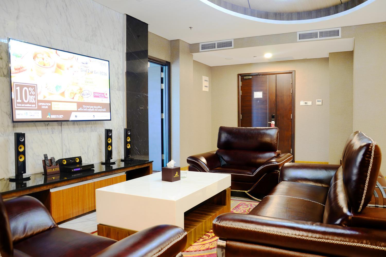 Nagoya Hill Hotel Batam 18